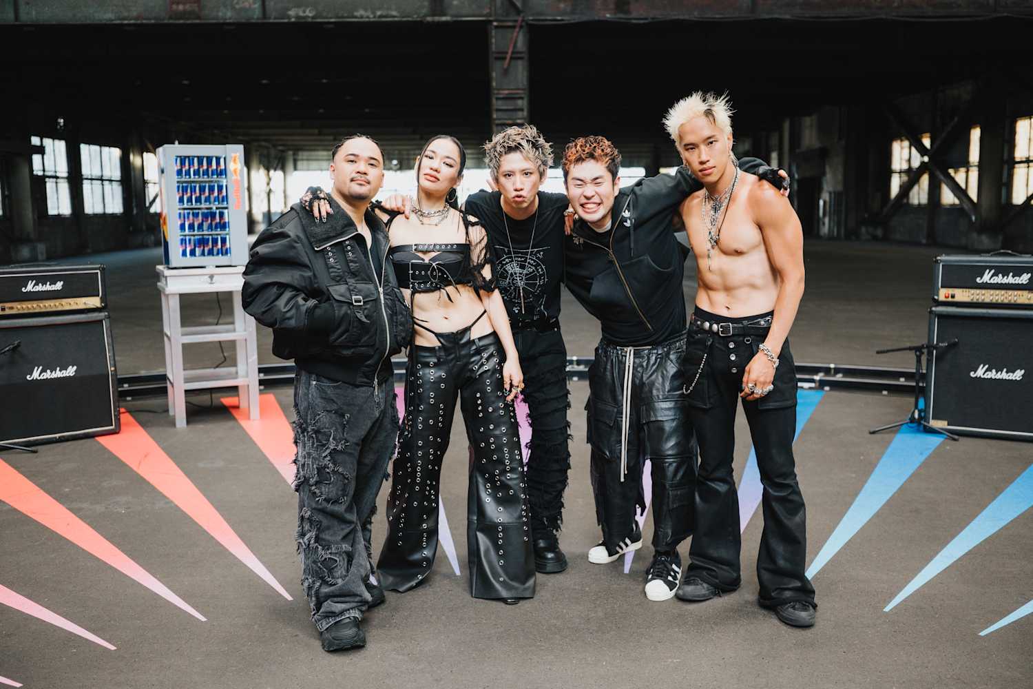 TAKA‥…━━━☞プロフィール YAO』Awich×CHICO CARLITO×ONE OK ROCK×Paledusk—ジャンルを越え混ざり