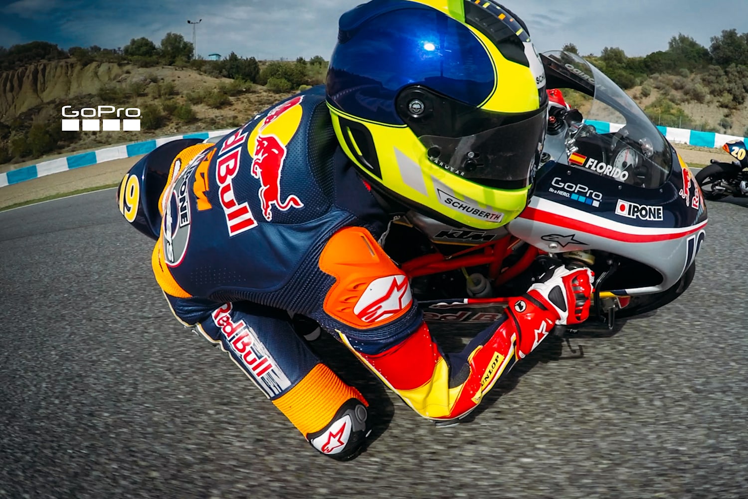 Red Bull Motocross Videos: CRF450R vs YZ450 | TikTok, image size:1500x1000