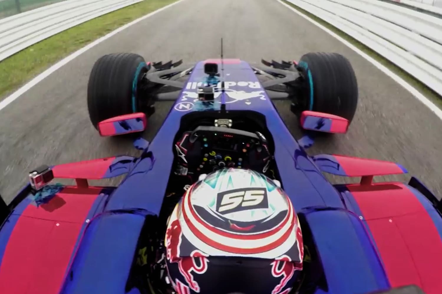 Scuderia Toro Rosso: Carlos Sainz – first STR12 lap