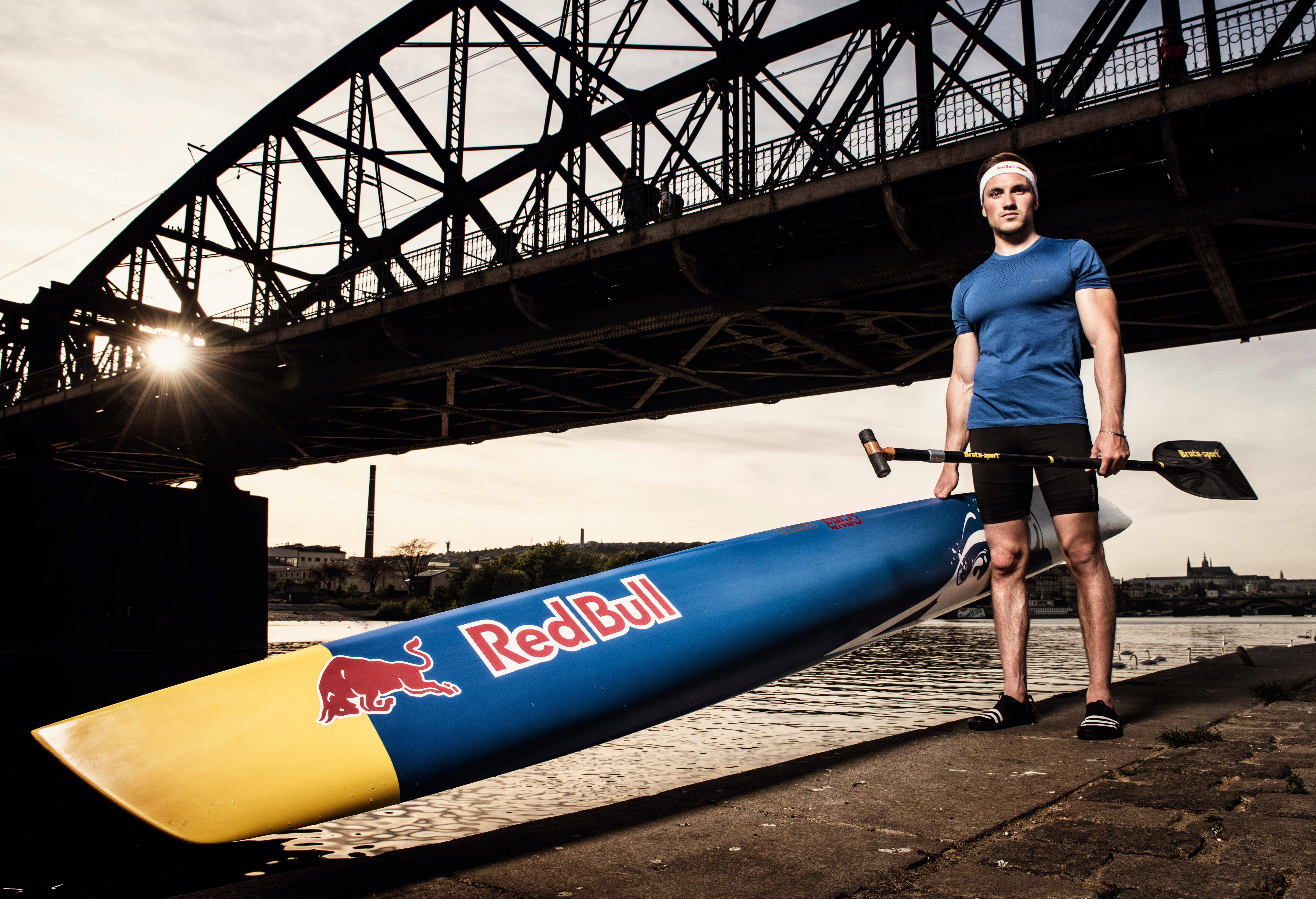 Kajakář Martin Fuksa představuje novou loď