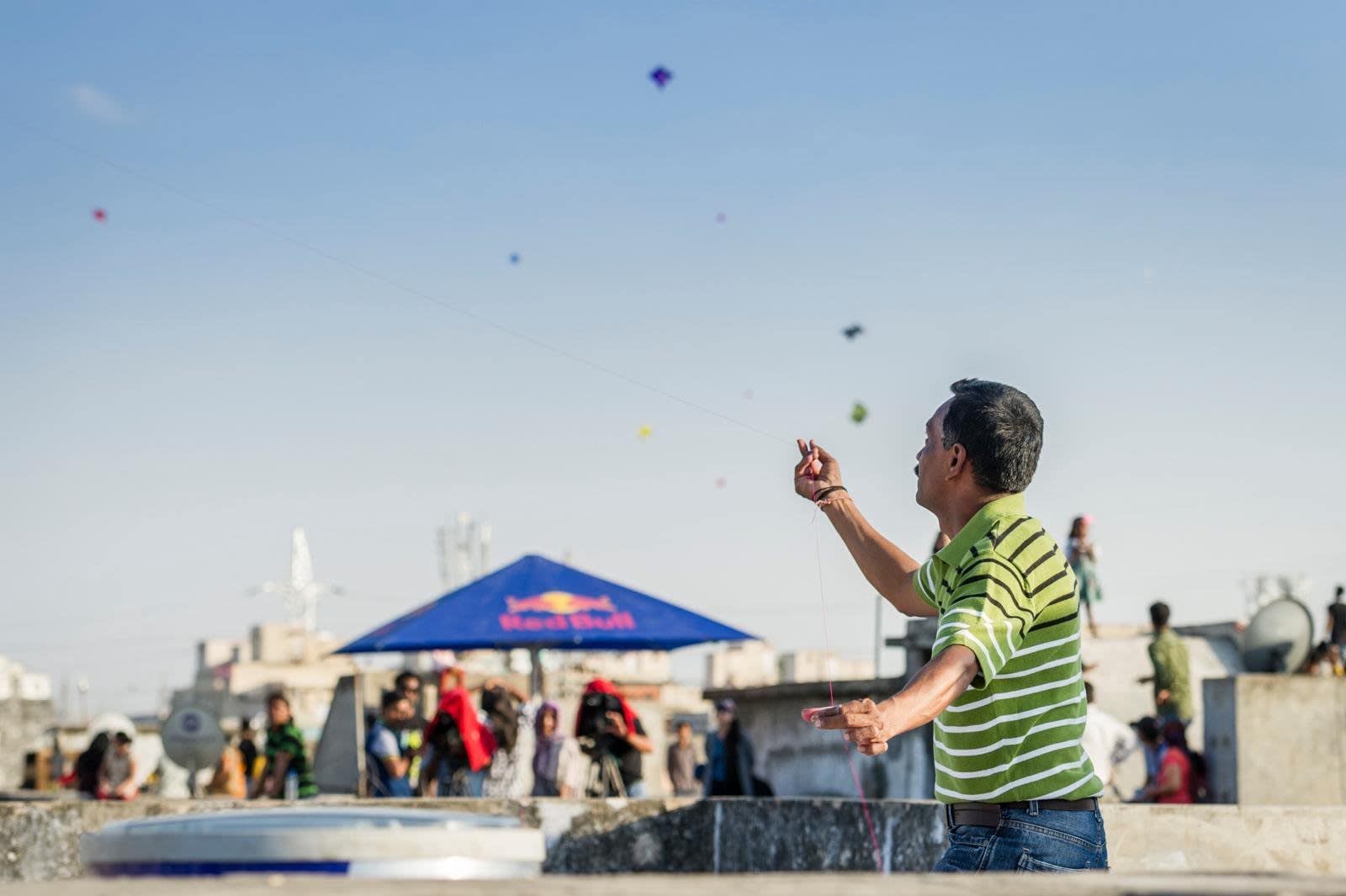 Vadodara dominates Red Bull Kite Fight 2016