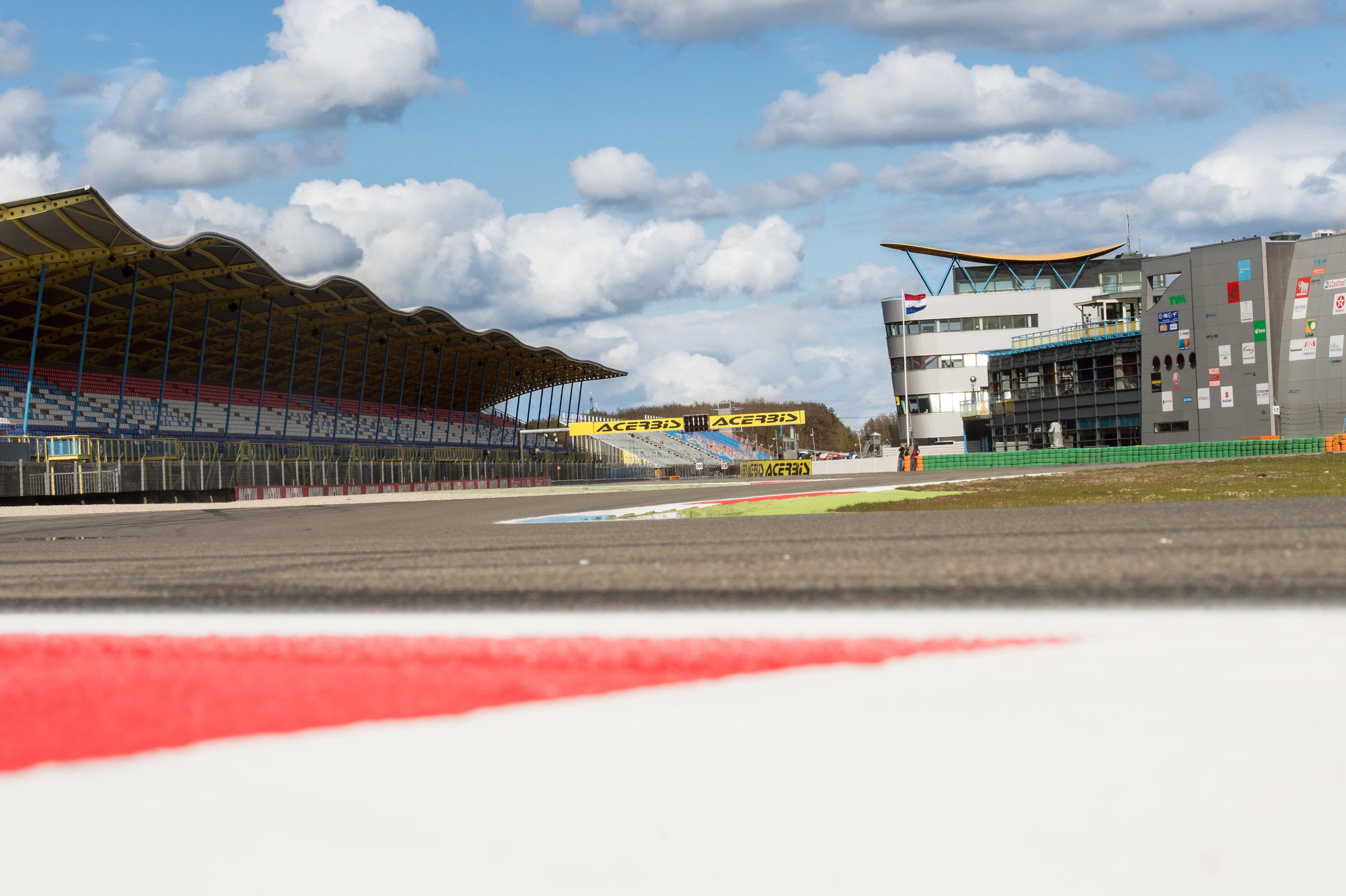 TT Circuito de Assen guía 360 grados *fotos* | Red Bull