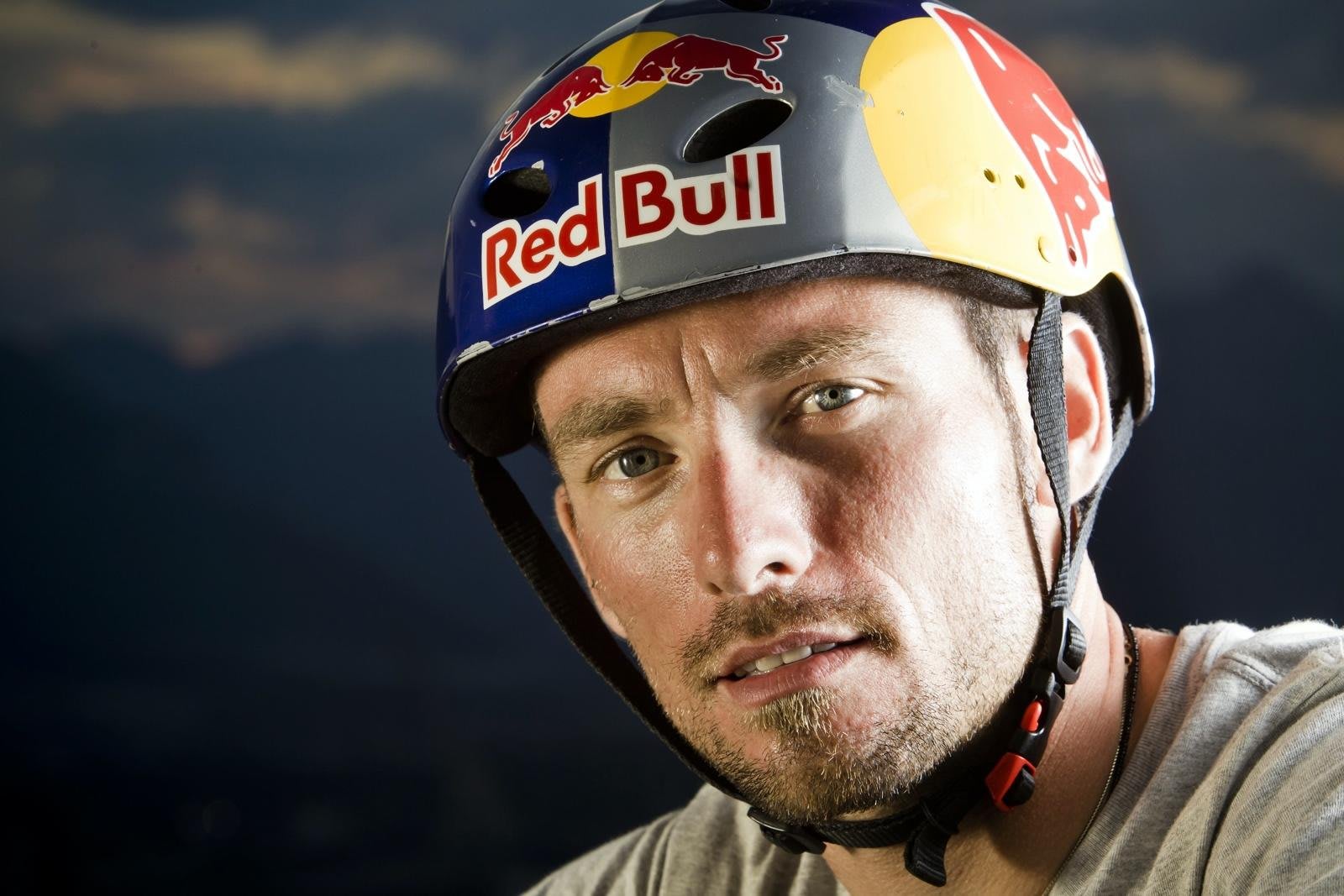 Kenny belaey red bull on sale