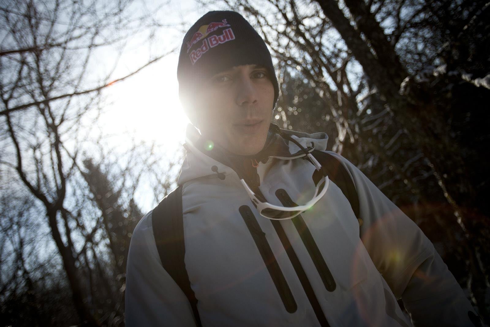 Vincent Reffet Skydiving BASE Jumping