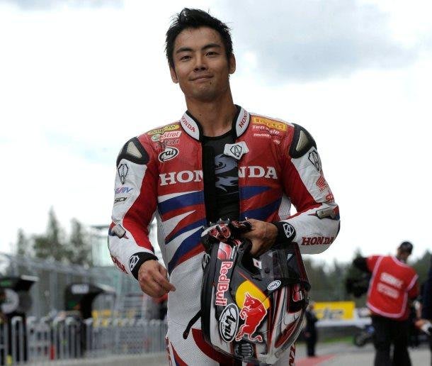 【希少】美品 青山博一 サイン入り雑誌 RIDING SPORT 2010年1月 希少】美品 青山博一 サイン入り雑誌 RIDING SPORT 2010年1月