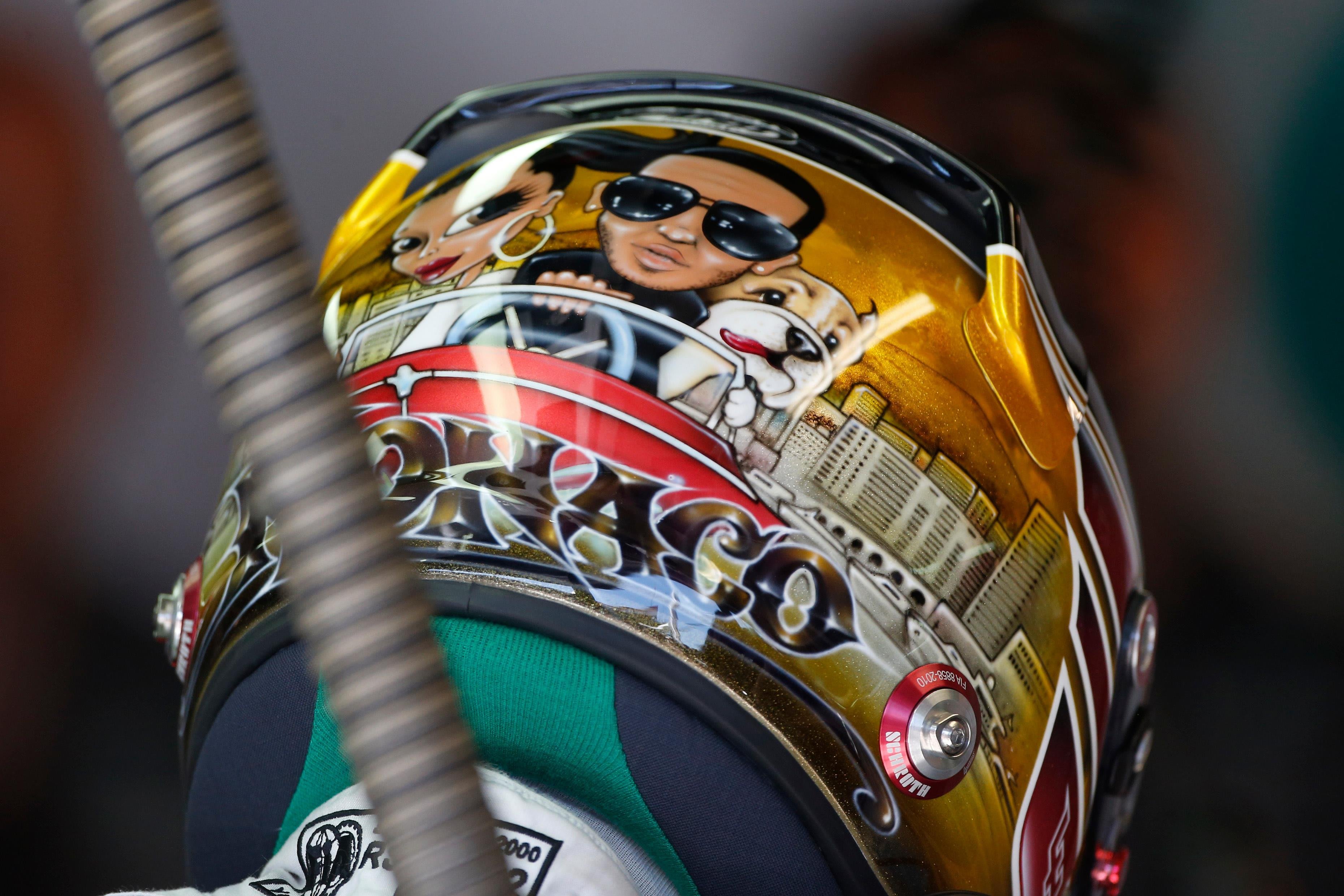 Cascos De Gala Para M naco