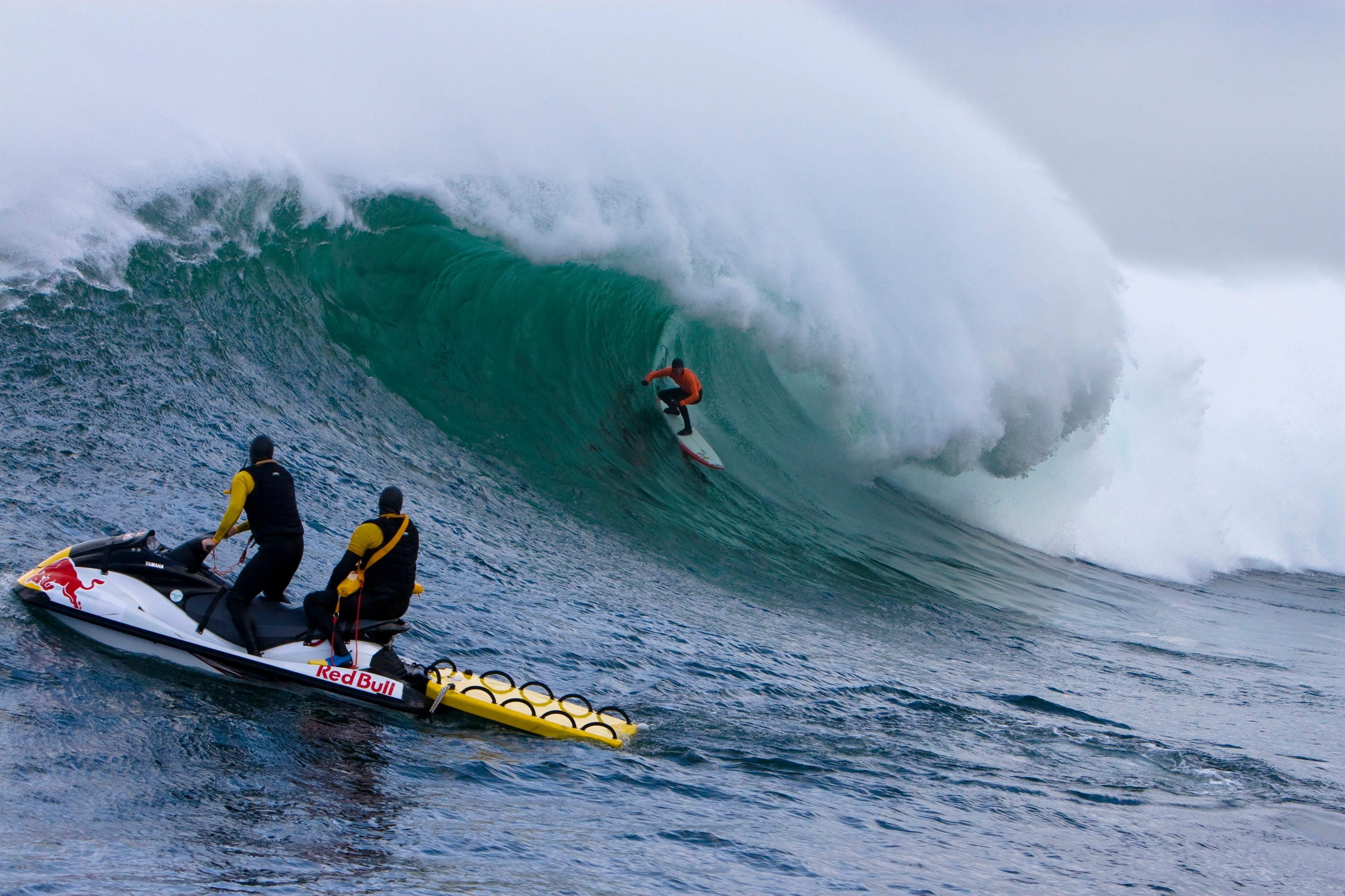 Red bull big wave top