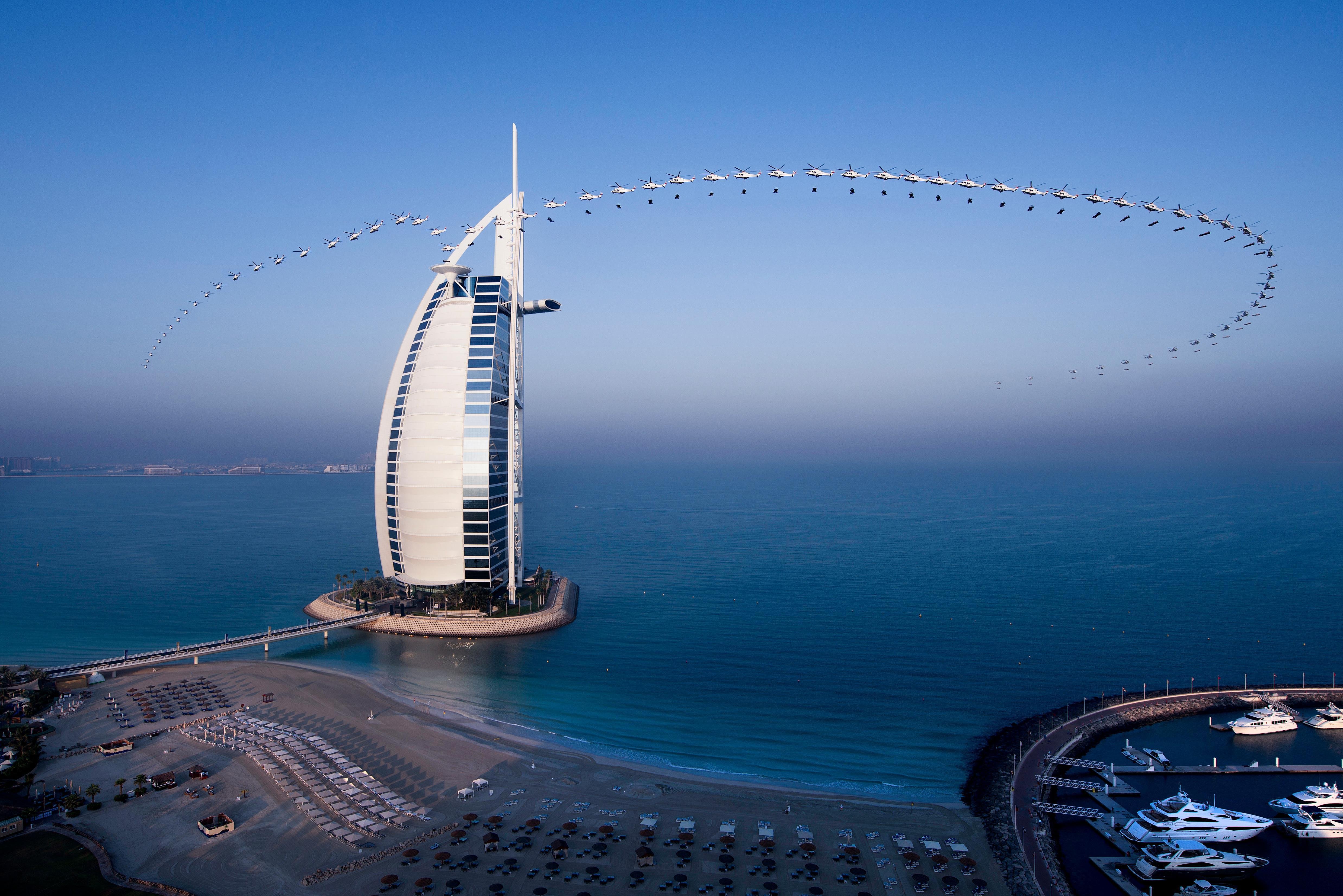 28 Этажный небоскрёб Burj al arab