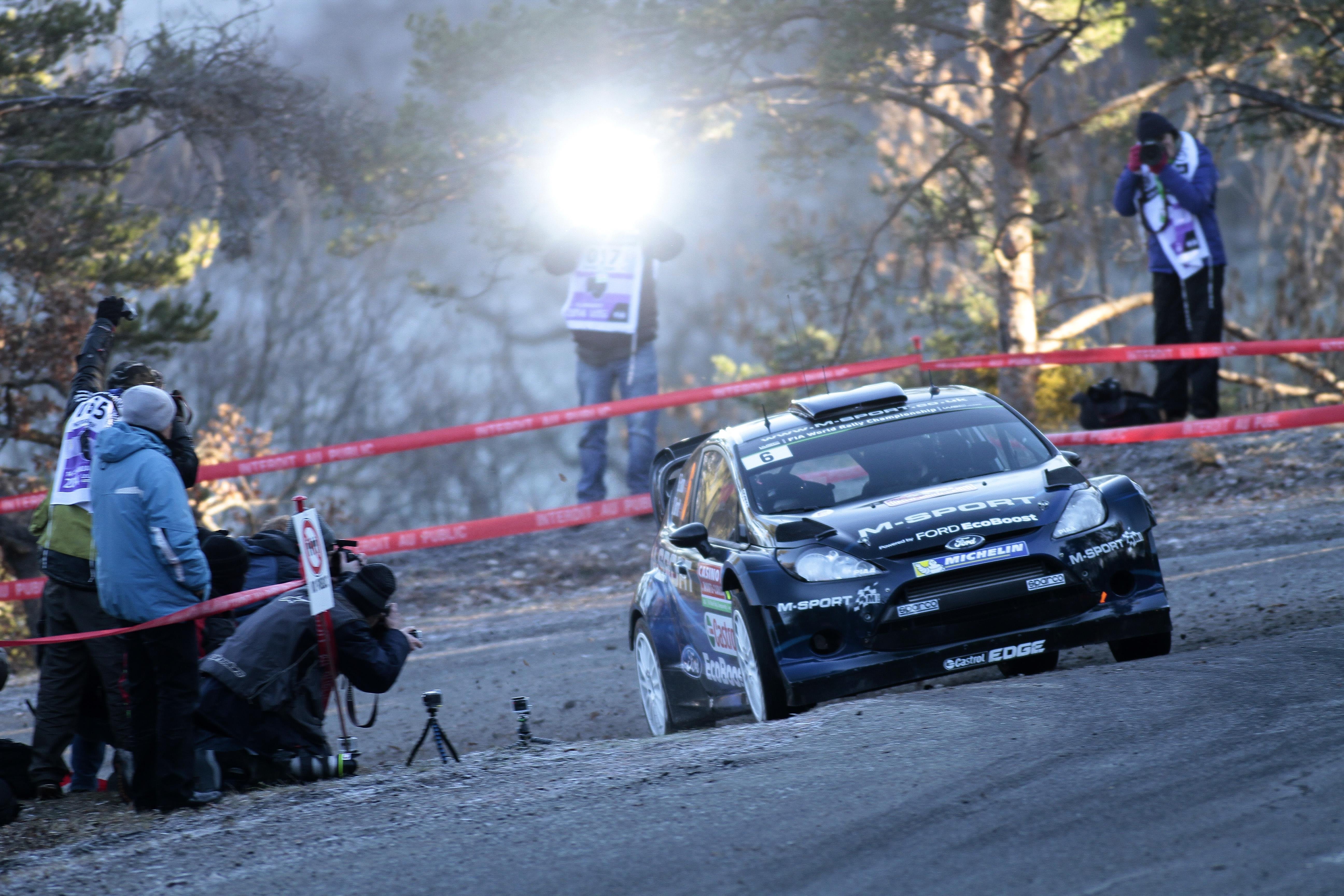 VIDEO] Ogier leva o Rali de Monte Carlo