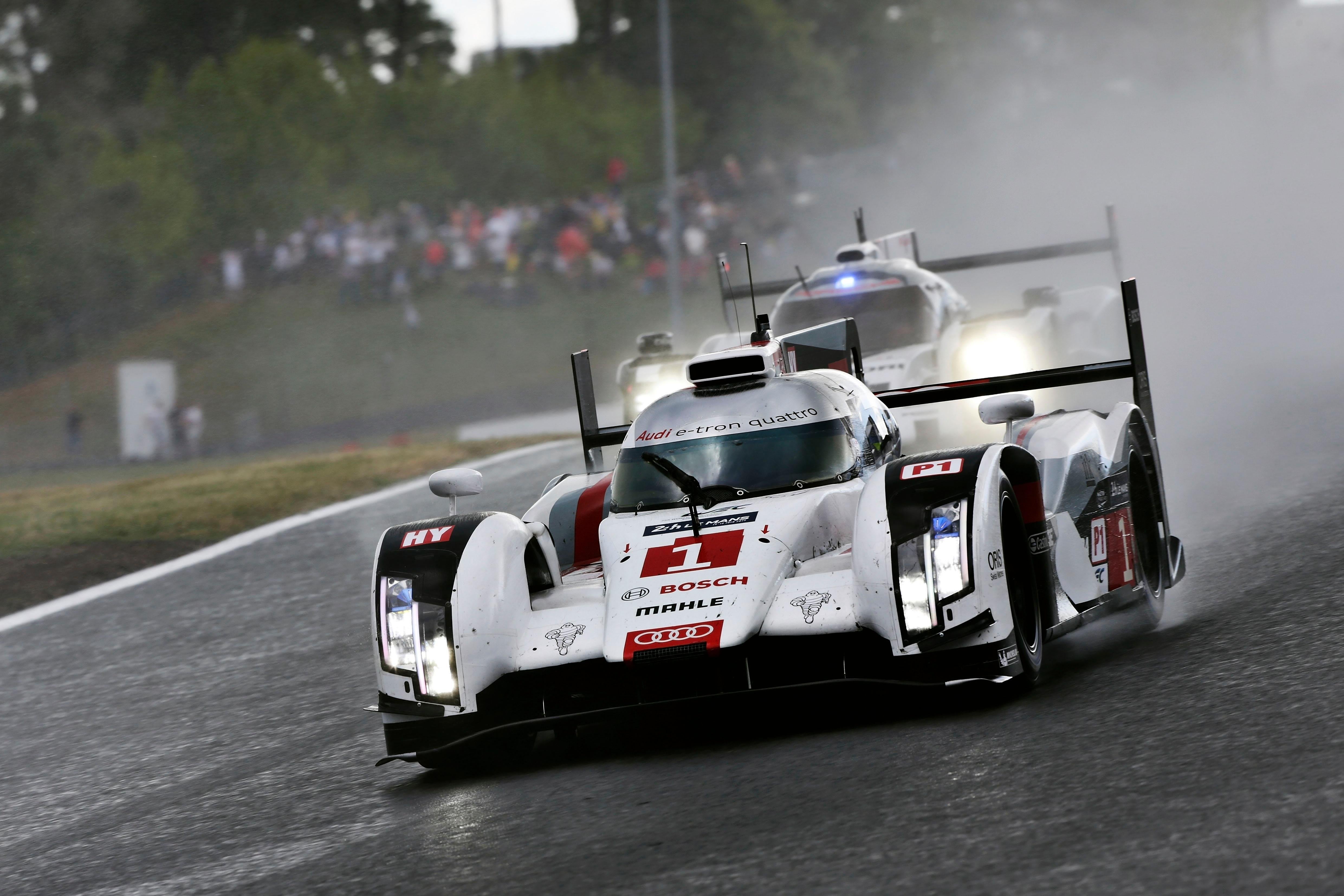 Le mans. Audi r18 lmp1 Леман. Lmp1 Леман 24 часа. 24 Леман Audi. Болиды Леман 24.