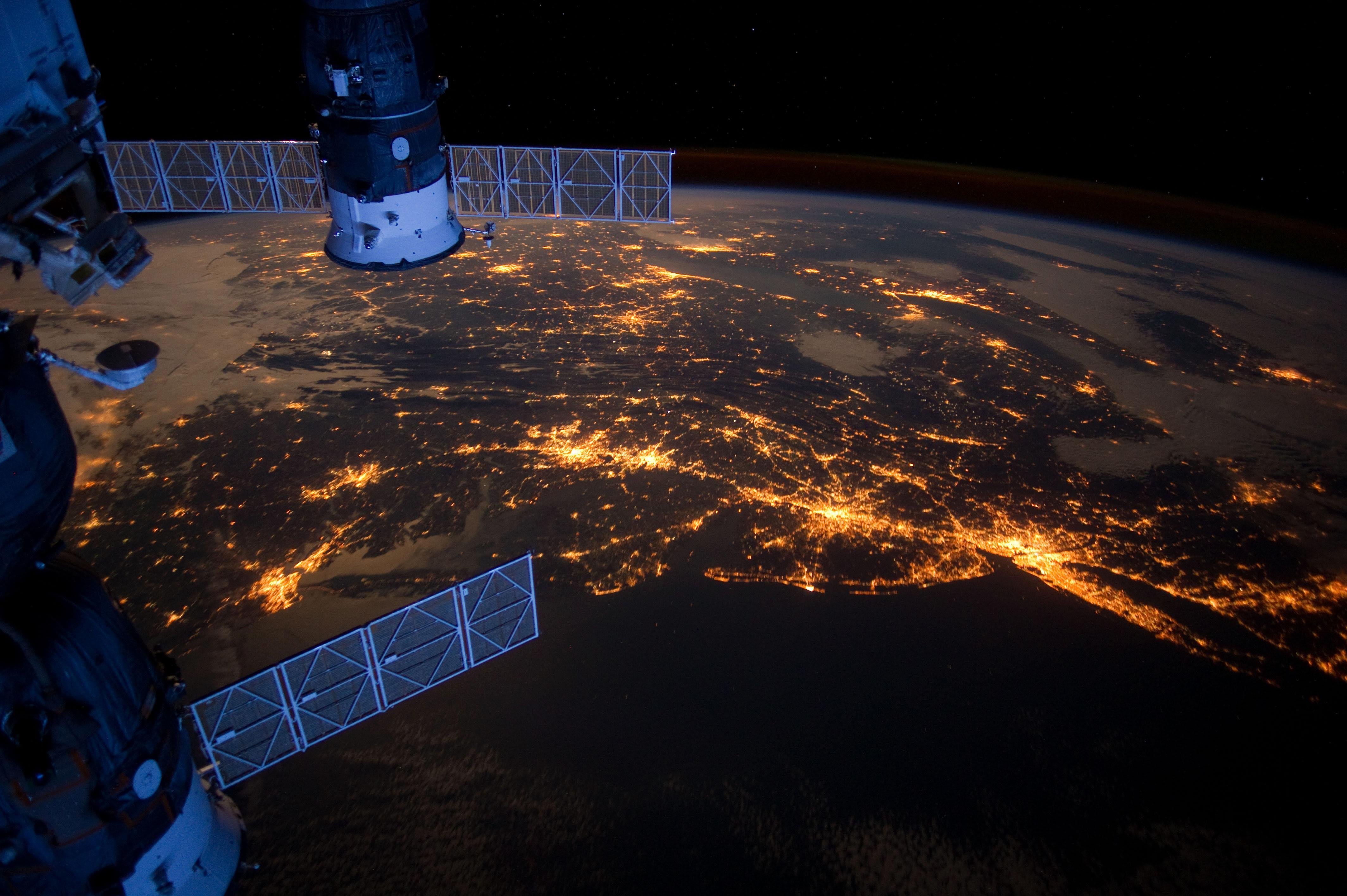¿Qué es una dimensión en el espacio-tiempo?