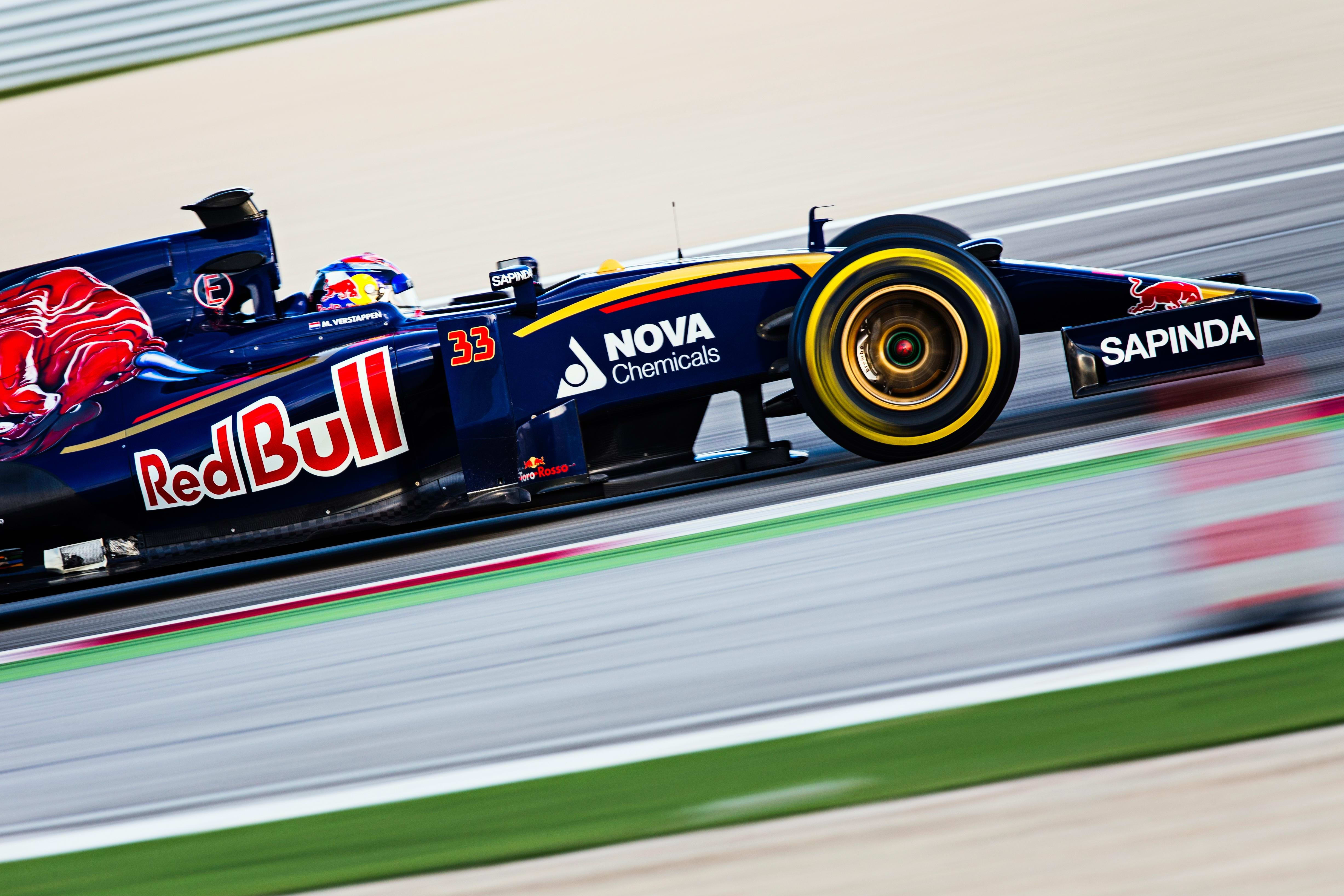 1/18 トロロッソ STR10 M.フェルスタッペン F1デビュー PMA Minichamps 1/18 トロロッソ STR10 #33 M.フェルスタッペン
