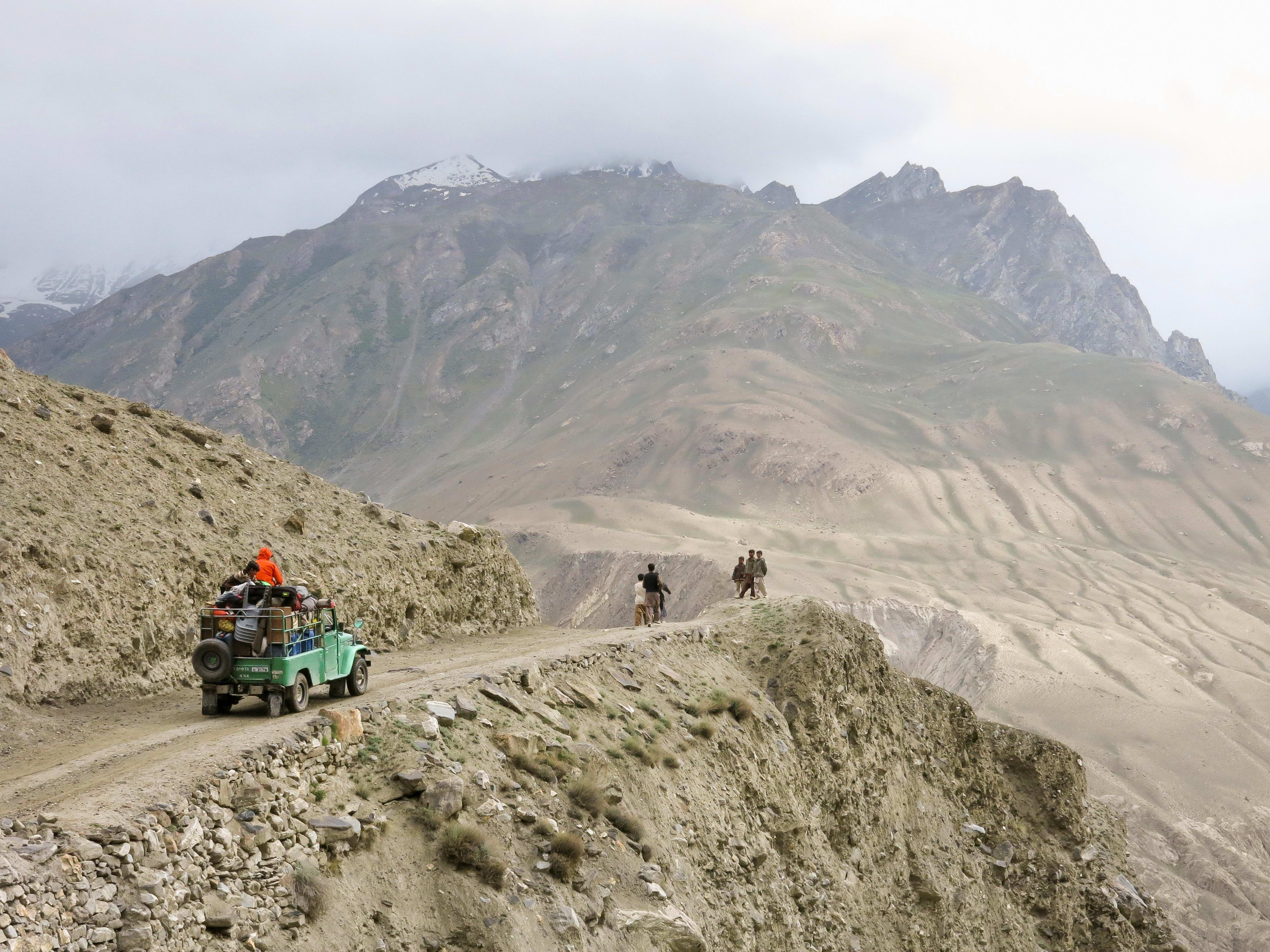 最も危険な道路8本