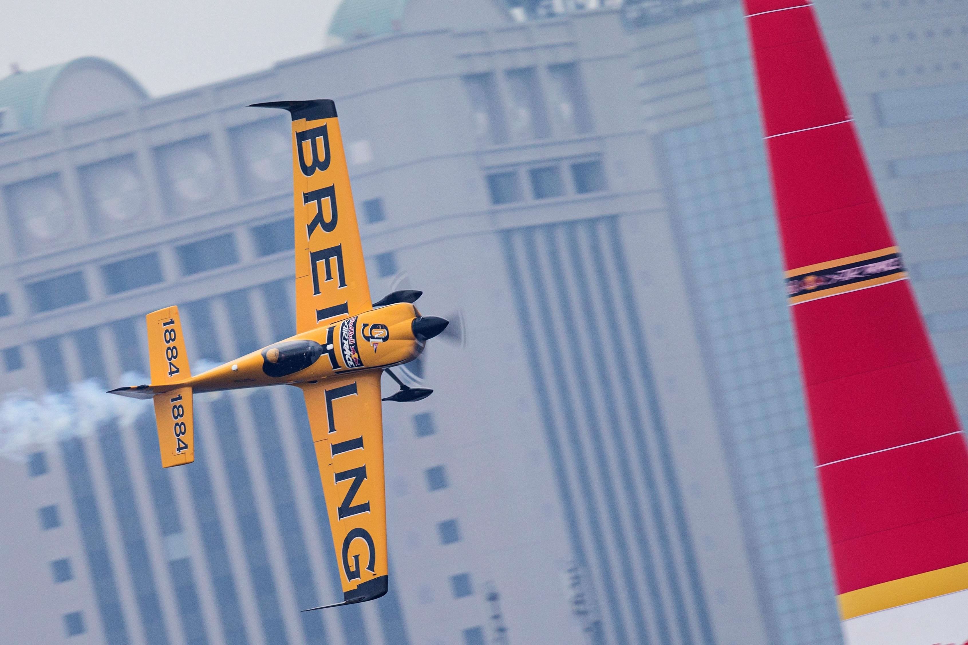 Red Bull Air Race Chiba 2015 qualifying report