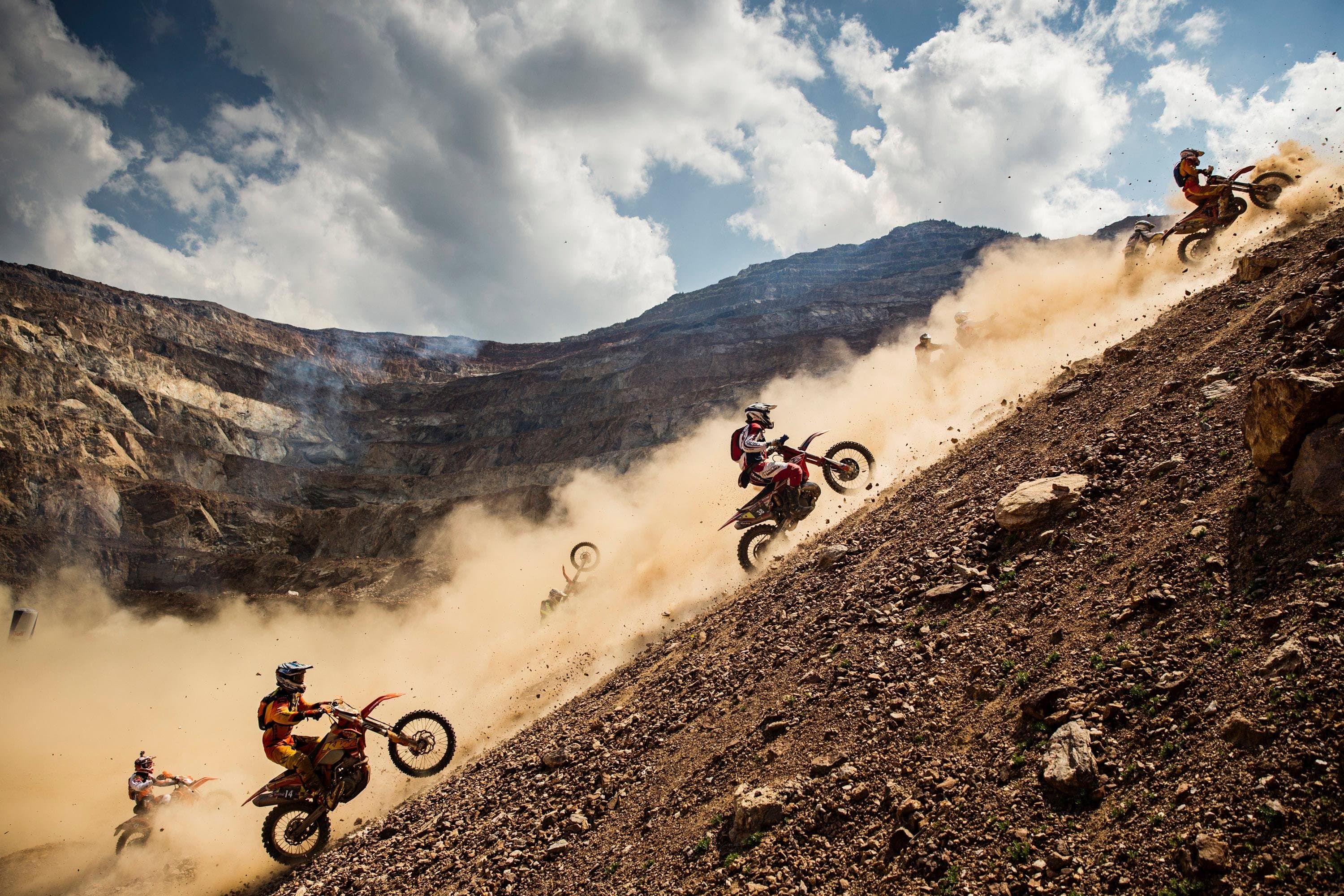 Red Bull Hare Scramble 2015 | Hard Enduro |смотри видео