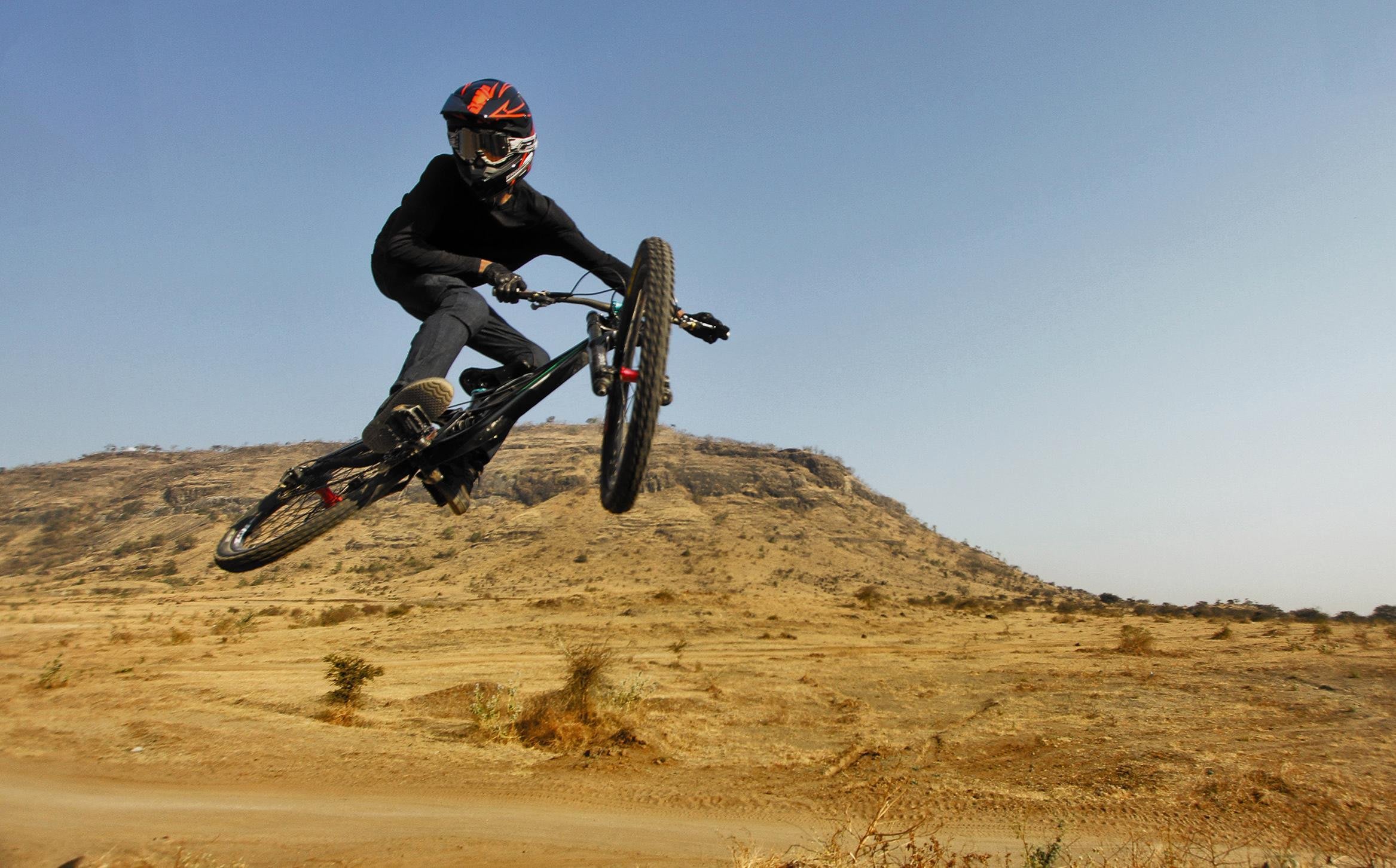 Downhill bmx outlet bike