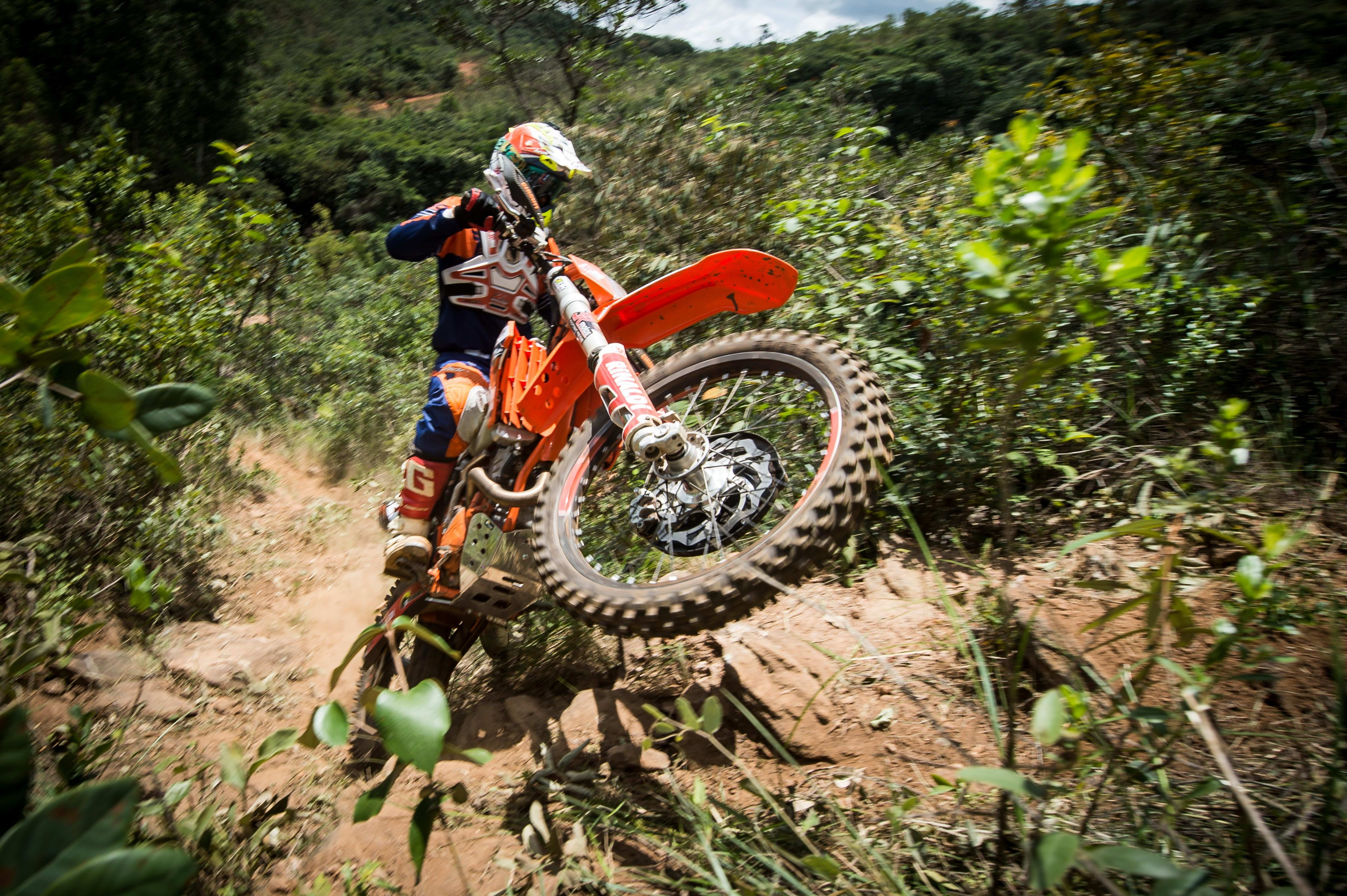 As melhores trilhas de Moto de Estrada em Santa Catarina (Brasil)