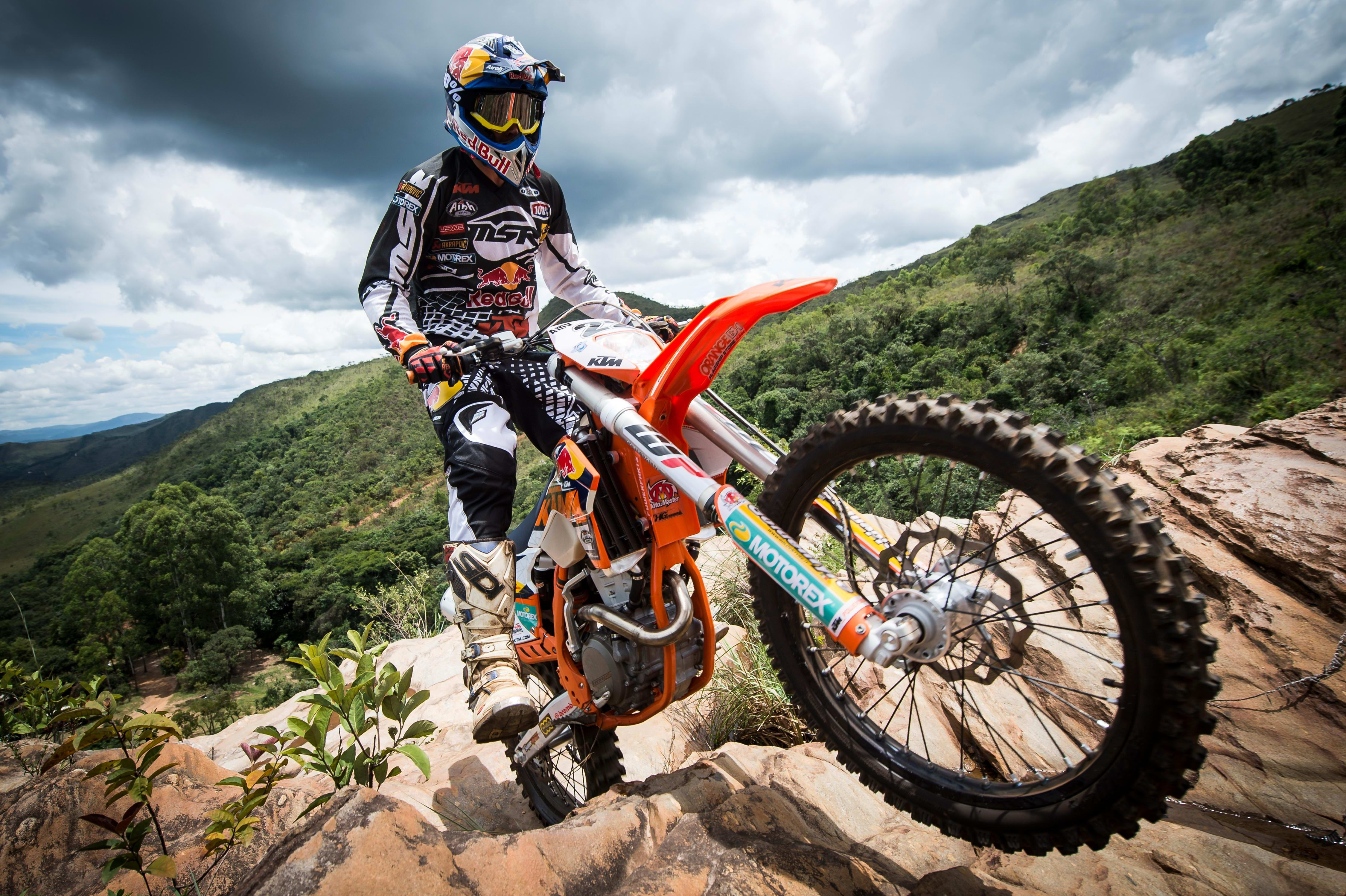 TRILHA DE MOTO PELA CACHOEIRA  5° TRILHÃO GARRA TRILHA