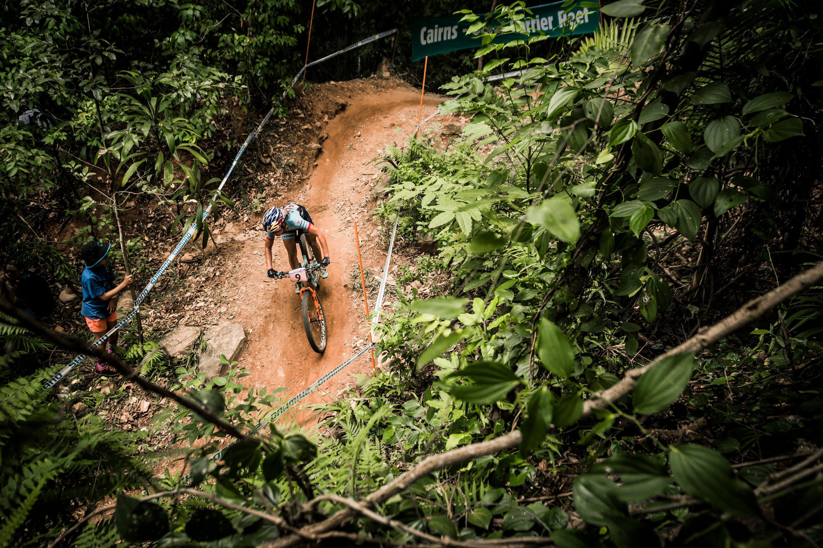 Women's only MTB groups Canada: 5 inspiring bike crews