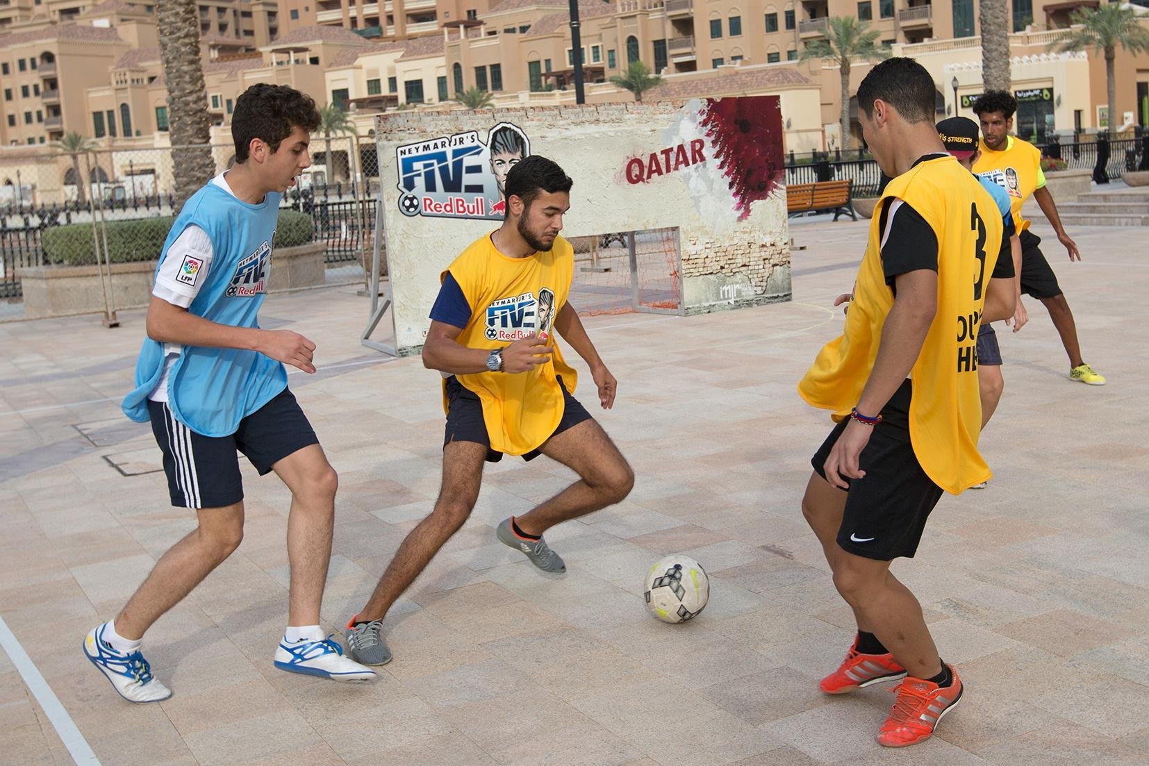 Neymar hotsell street football