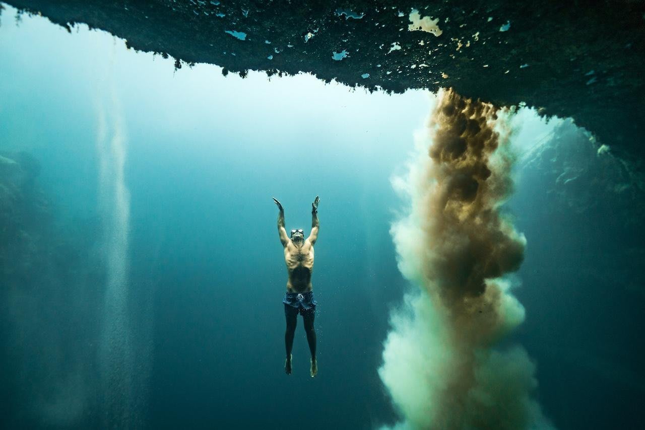 Stylish.ae Stories: Diving Deep Into The Blue Holes Of Bahamas.