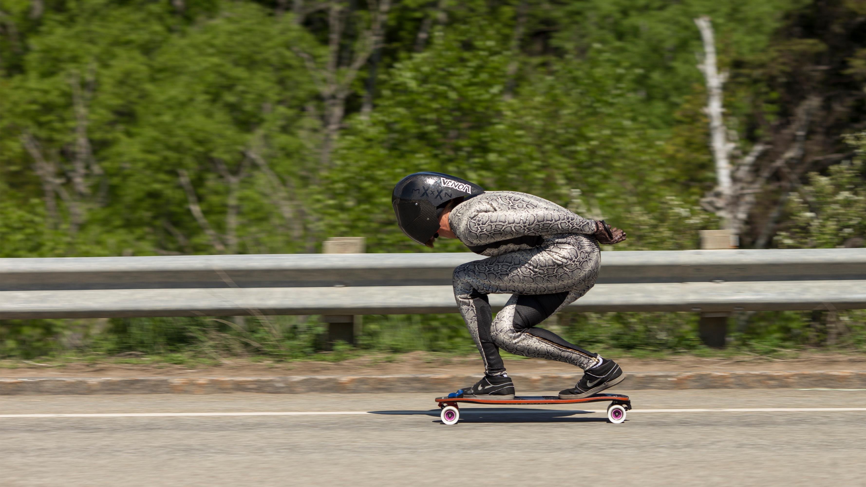 See this downhill skateboarder hit a record 130kph