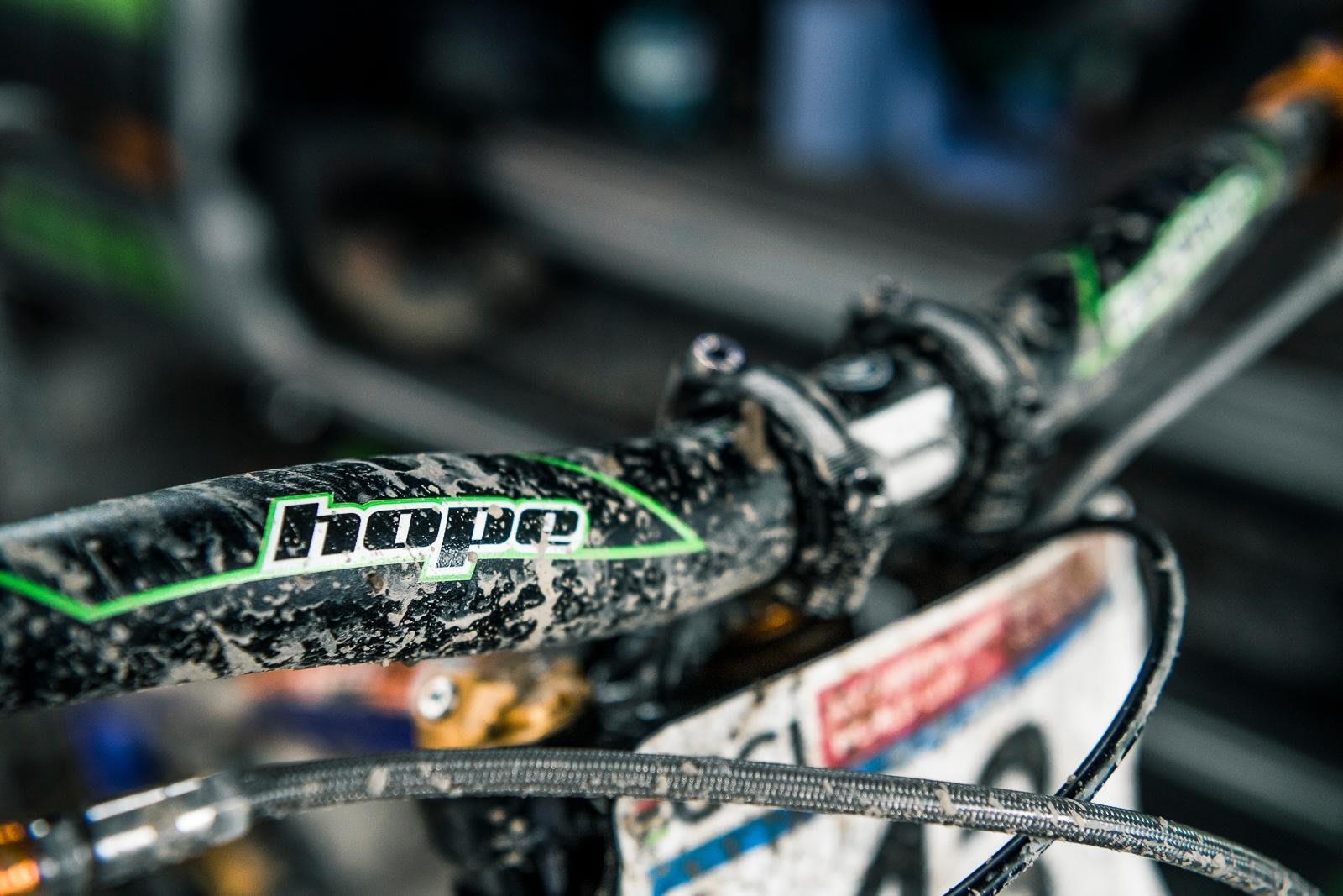 Hope handlebars clearance