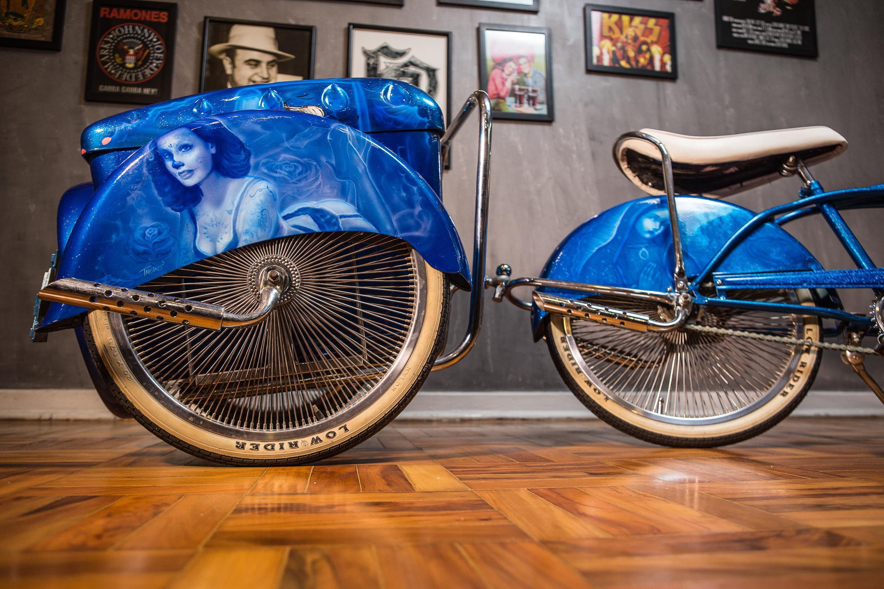 Bike Frankenstein Lowrider Aztlan l Red Bull