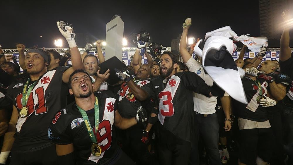 A história do futebol americano no Brasil - TV História