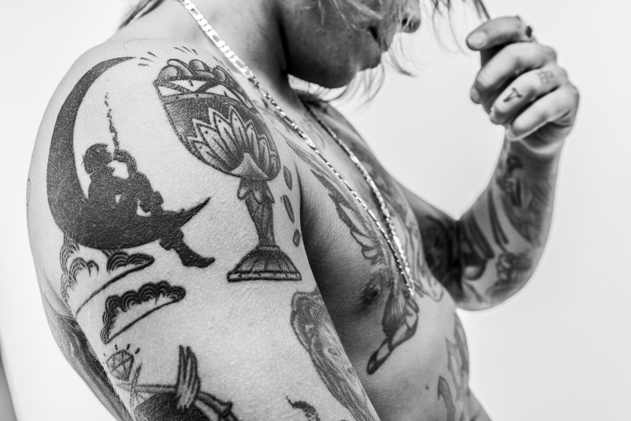 Татуировки Денис: история, стили и техники