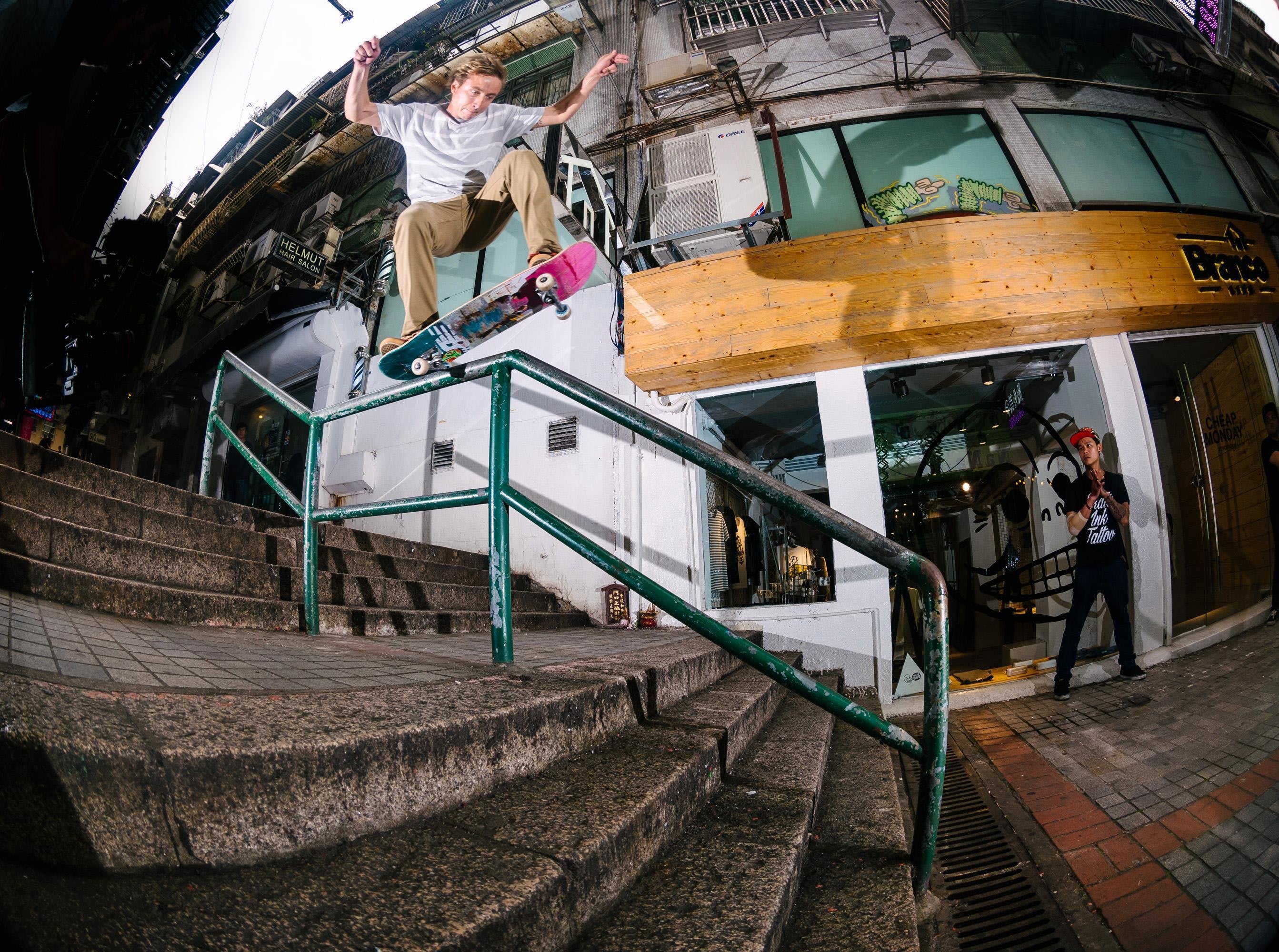Red Bull スケートトリップ：香港＆マカオ | Skate