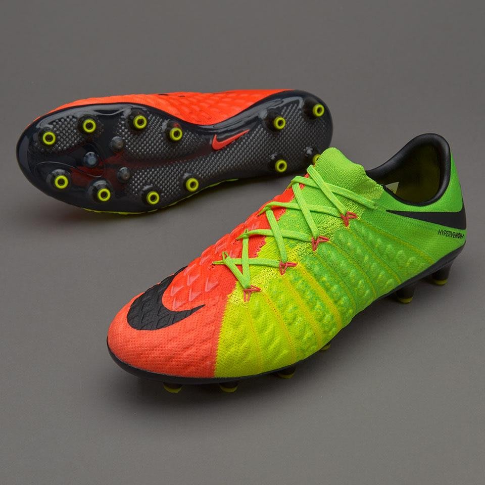 5 a 2025 side football boots