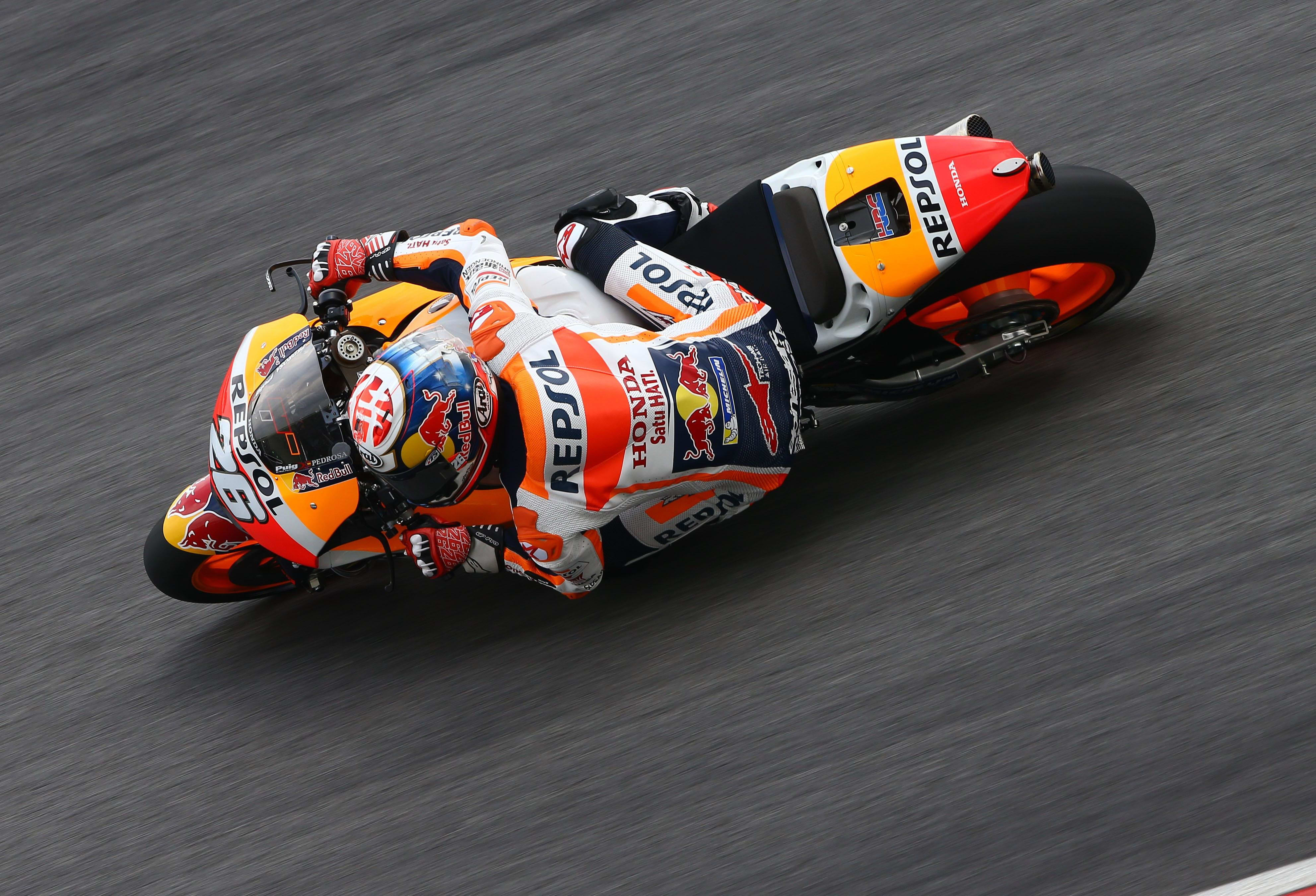 MotoGP：マルケスとペドロサがニューマシンをテスト | Motorsports