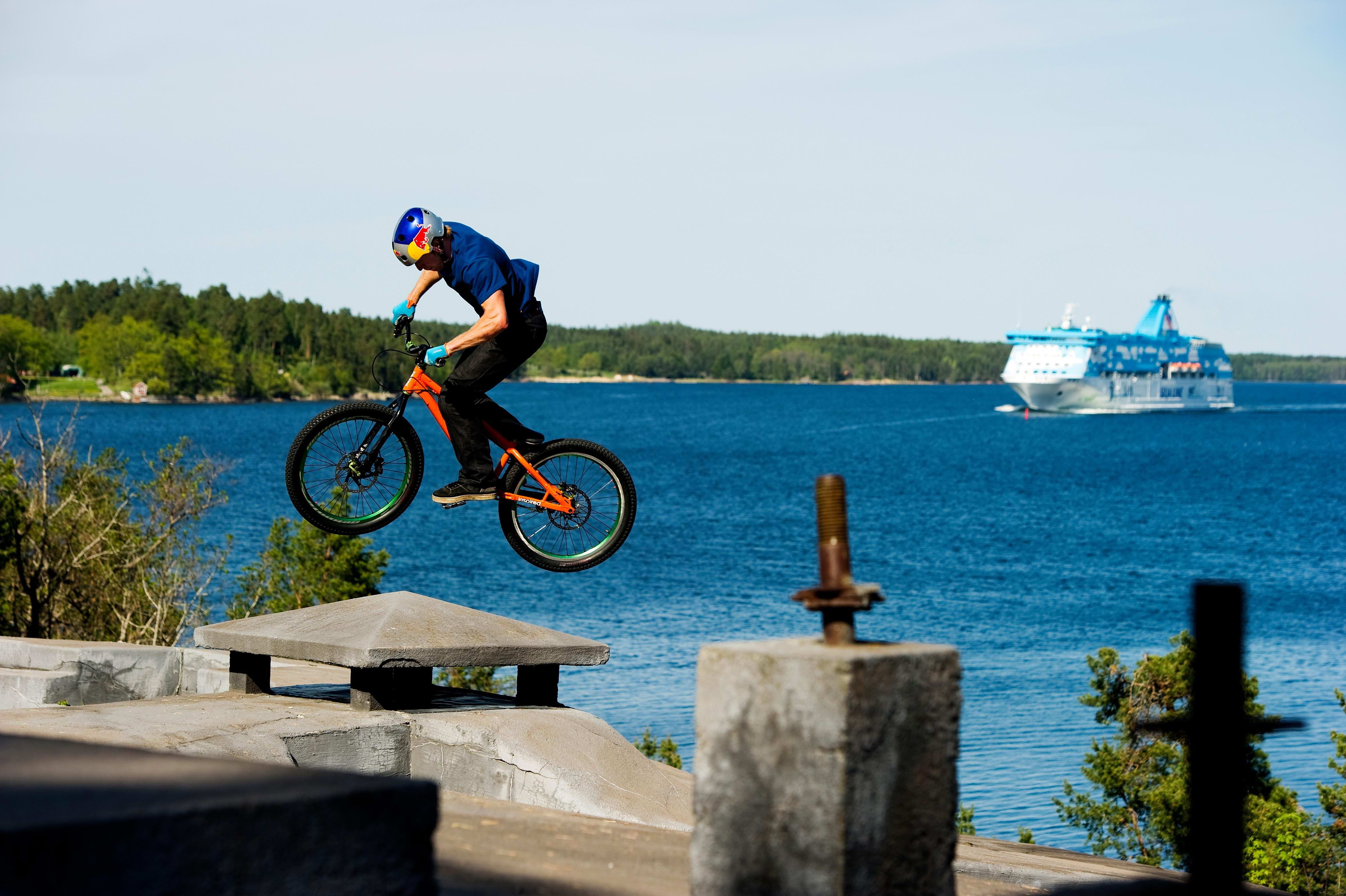 Why MTB riders should ride the BMX park in winter