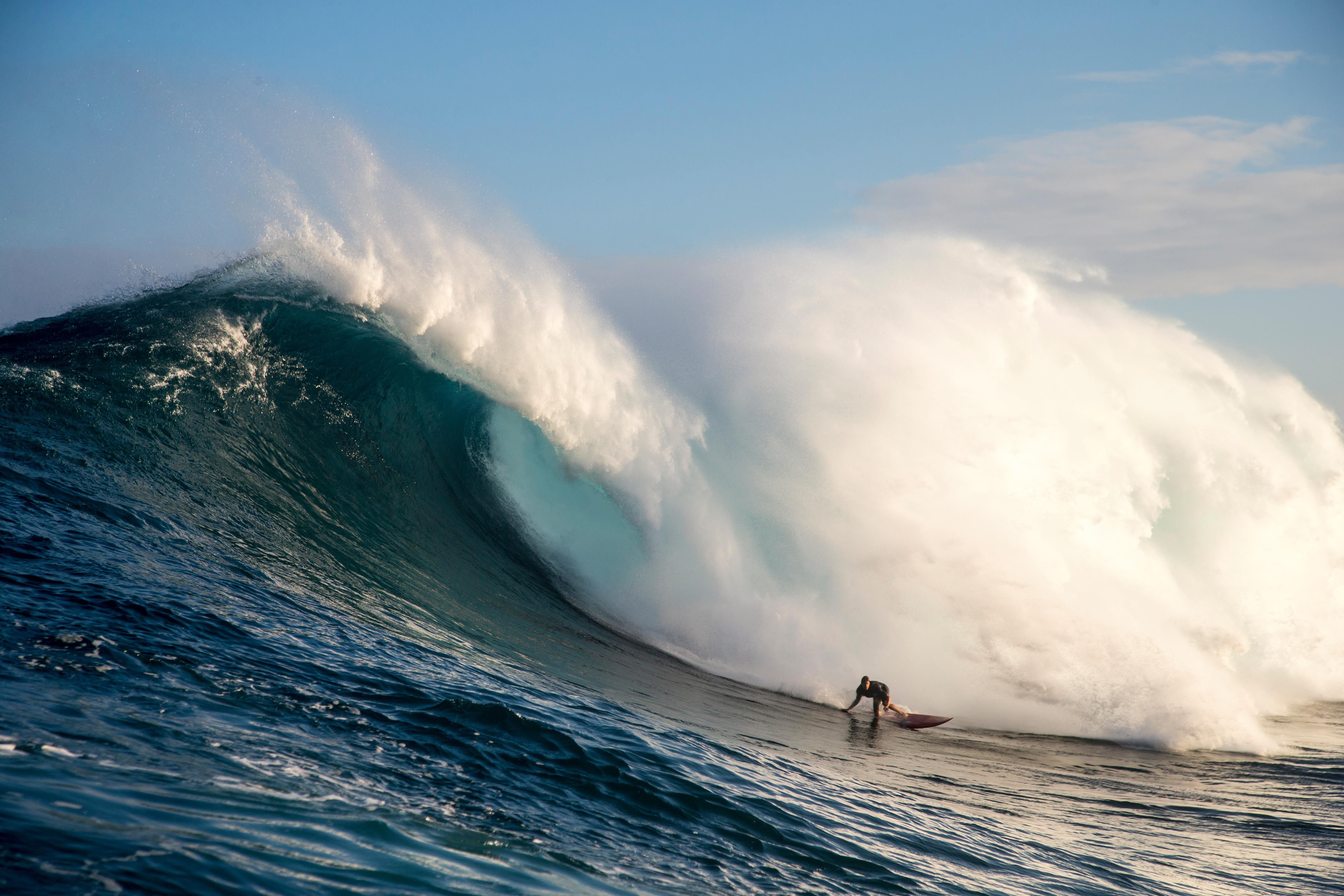 Jaws Surfing