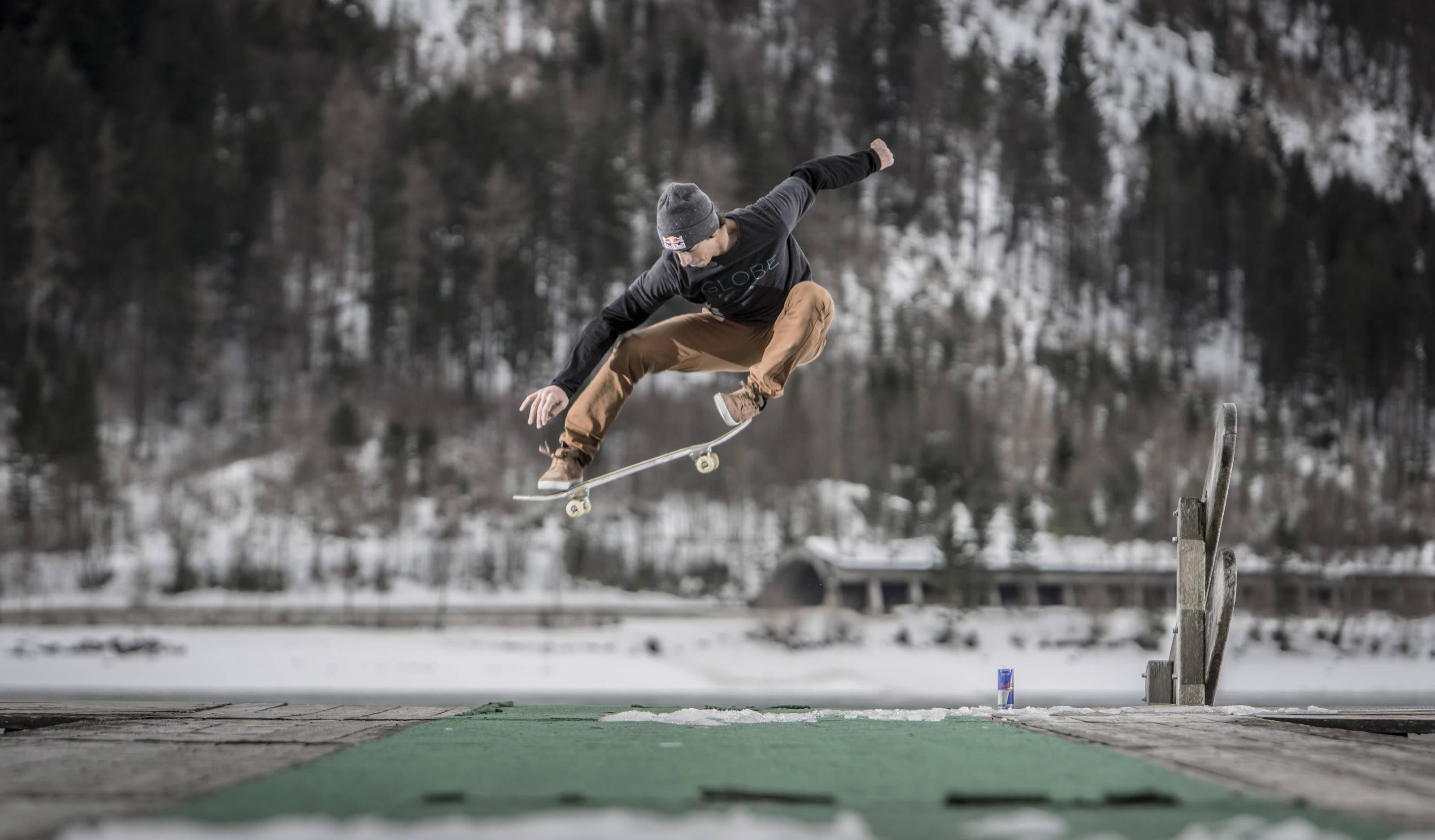 Красный go skateboarding week