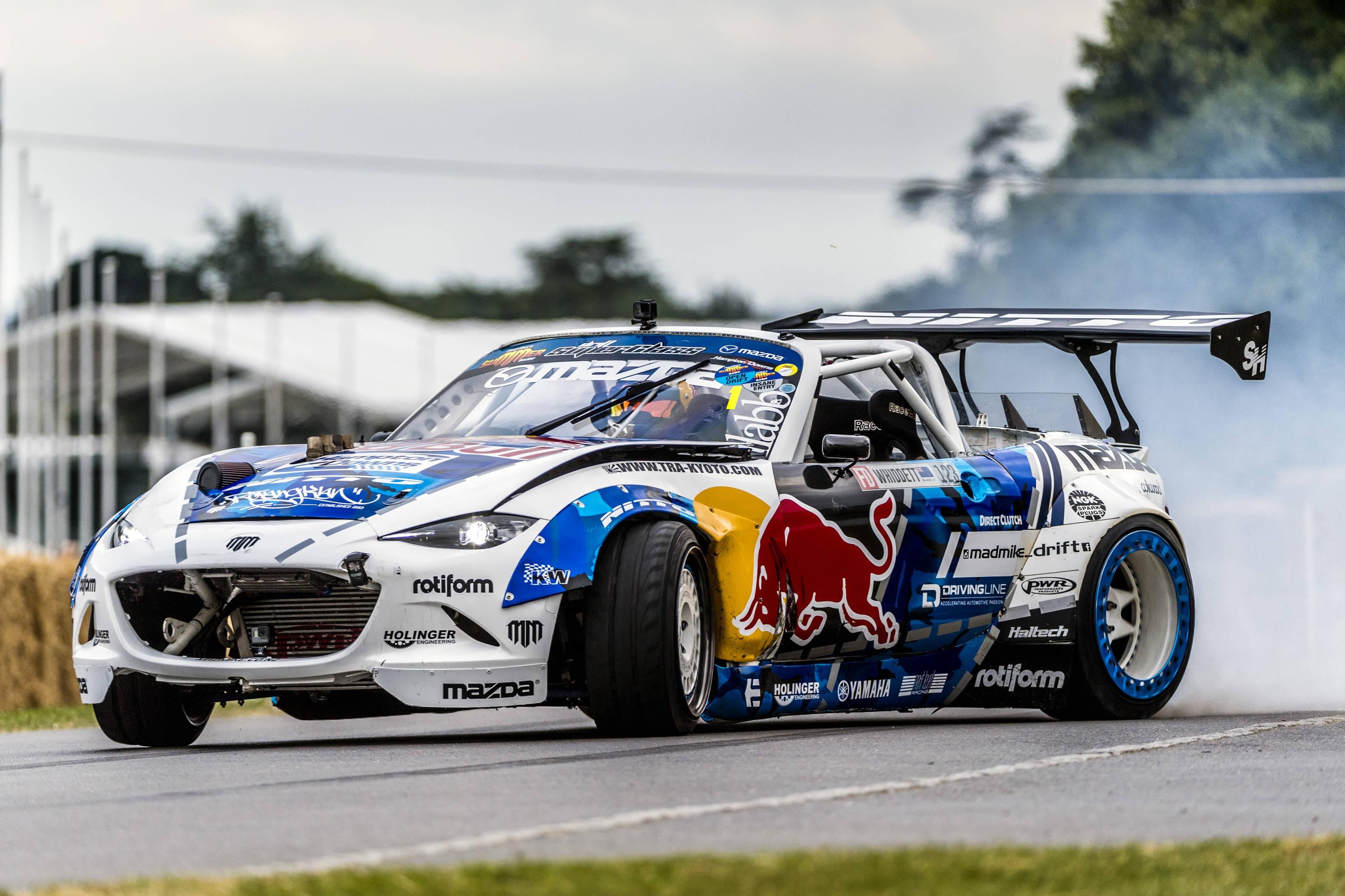 疯麦克rad Bul改装车英伦古德伍德噪音漂移 疯麦克rad Bul改装车英伦古德伍德噪音漂移