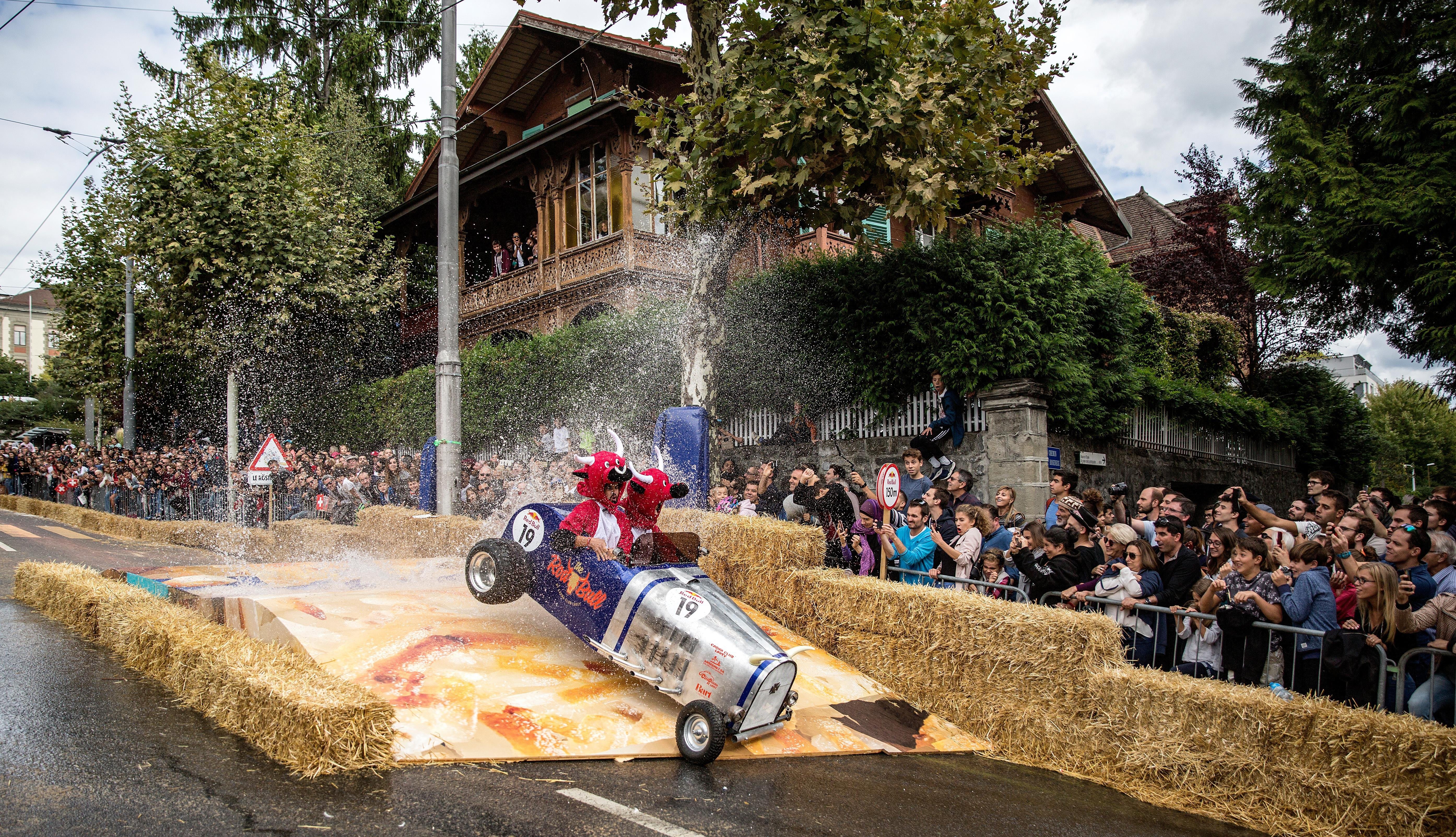 die-besten-bilder-red-bull-seifenkistenrennen-2017