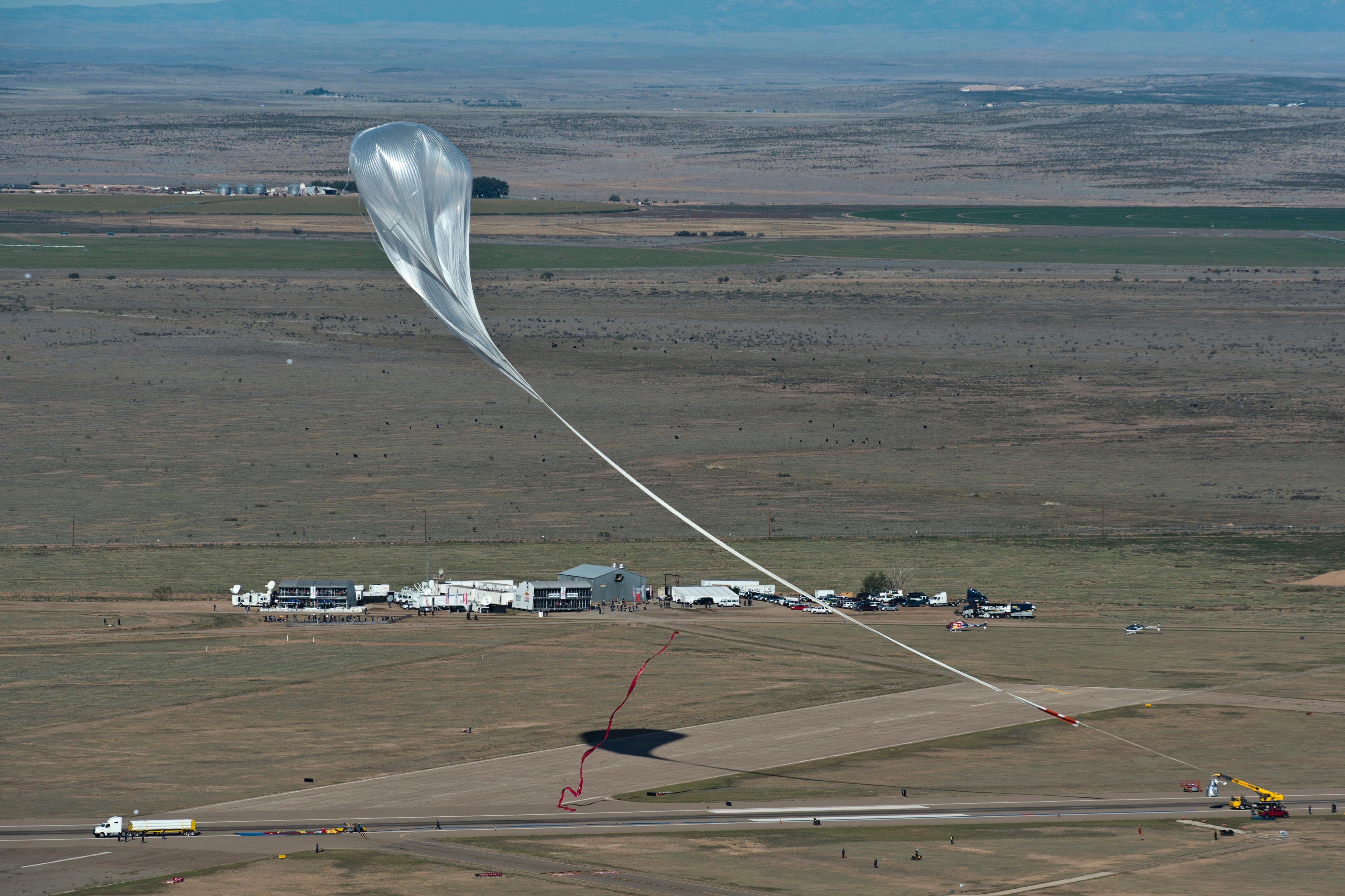 祝5周年 写真と映像で振り返るred Bull Stratos