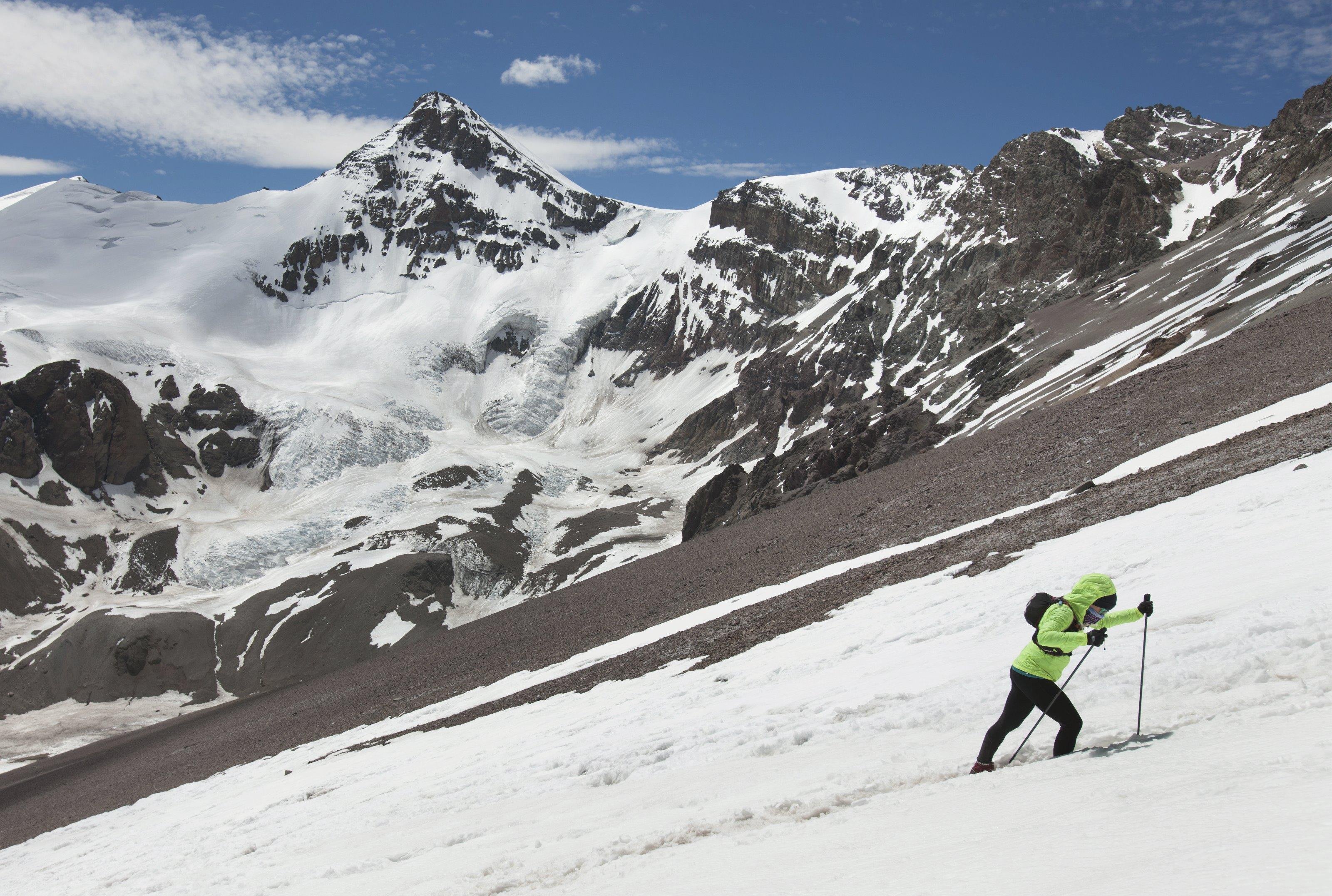 初心者でも登頂できる世界の名峰 8選 登山 海外旅行 レッドブル