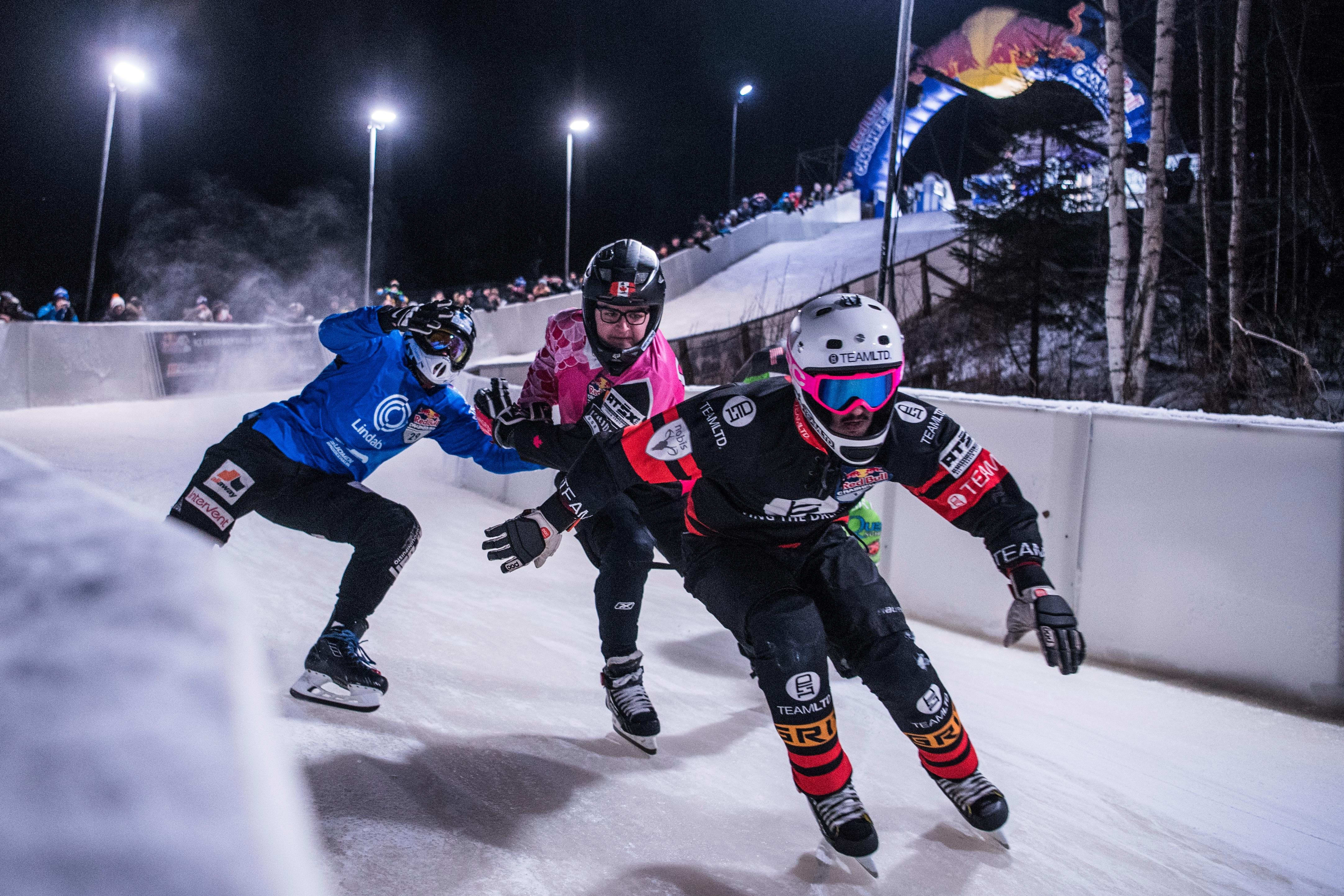 Alamäkiluistelu: Mikä on Red Bull Crashed Ice?