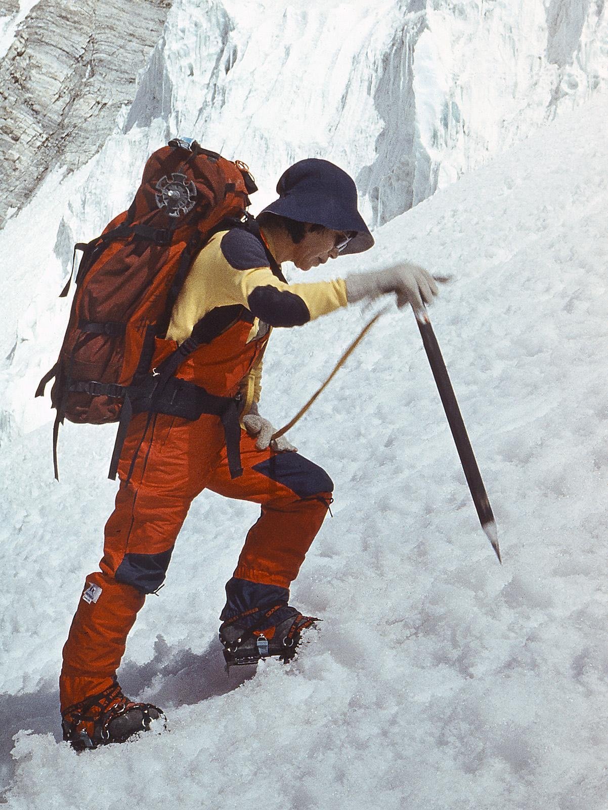 Get drunk Transparently fog 15 recorduri uimitoare pe Muntele Everest