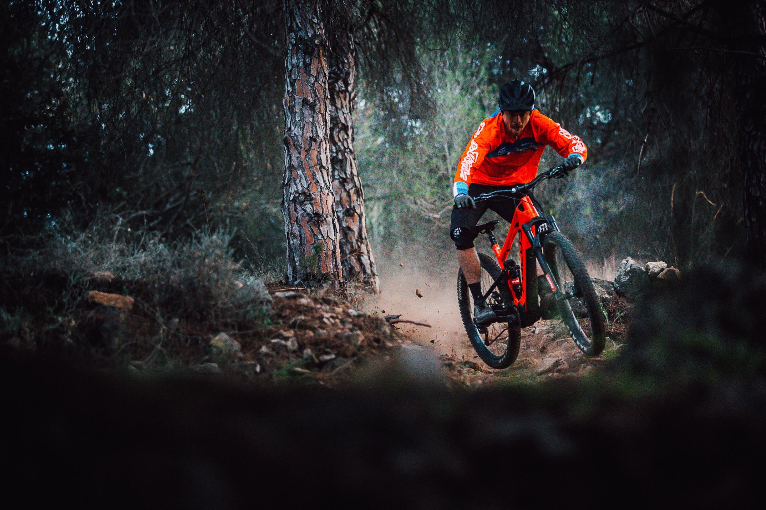 MTBプロライダーが語るe-BIKEの魅力 | 電動 | マウンテンバイク 