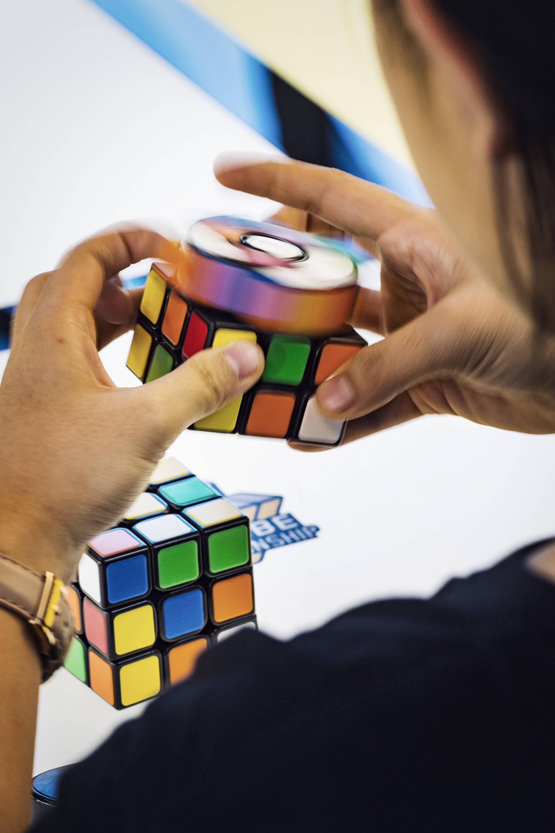 ルービックキューブの奥深き世界 Red Bull Rubik S Cube Yauメソッド