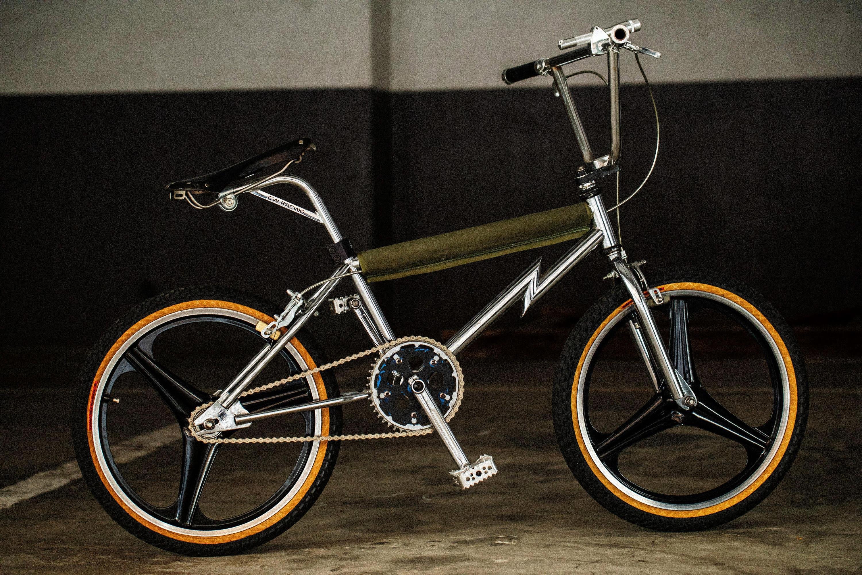 自転車本体 mon bmx 日本人の手仕事で蘇った幻のフレーム、Thunderbolt｜自転車連載Vol.8