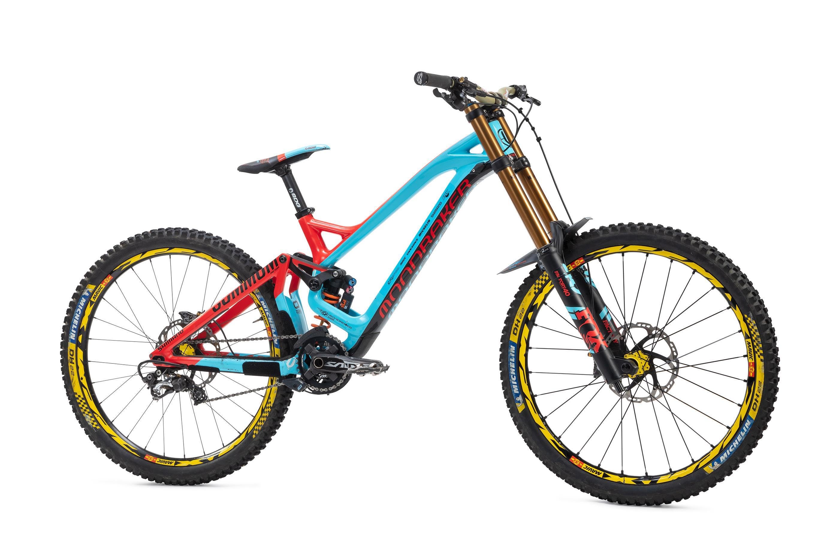 MTBダウンヒルの大会で使える秘策をプロが伝授! ｜マウンテンバイク