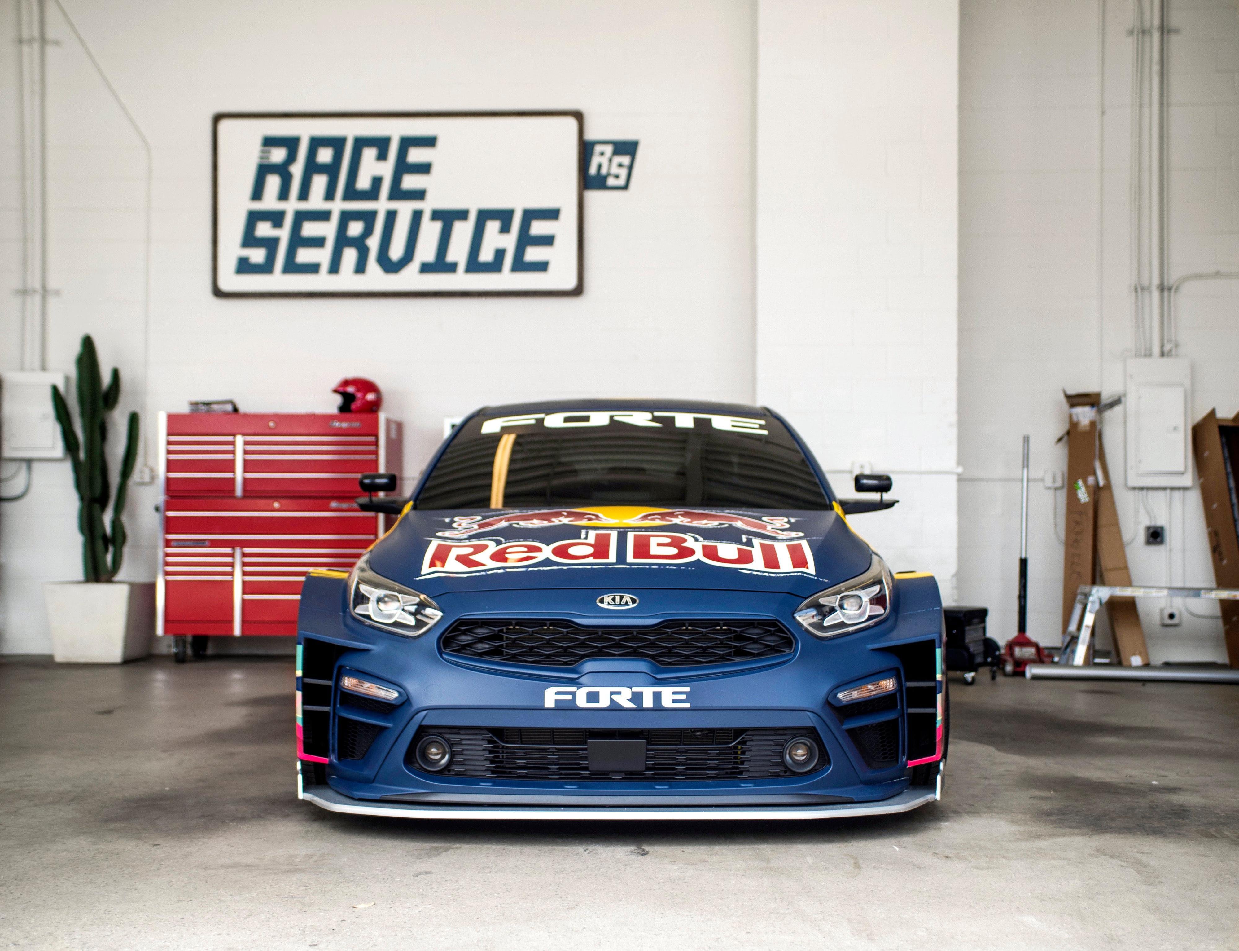 How an $18,000 Kia Forte Transformed Into a Drift Car, image size:4000x3069