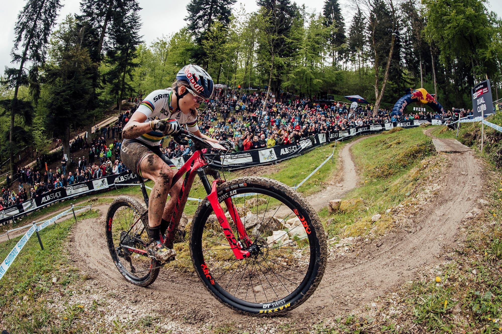 Mundial de MTB: Sarrou domina XCO; Avancini termina em 10º - Bikemagazine