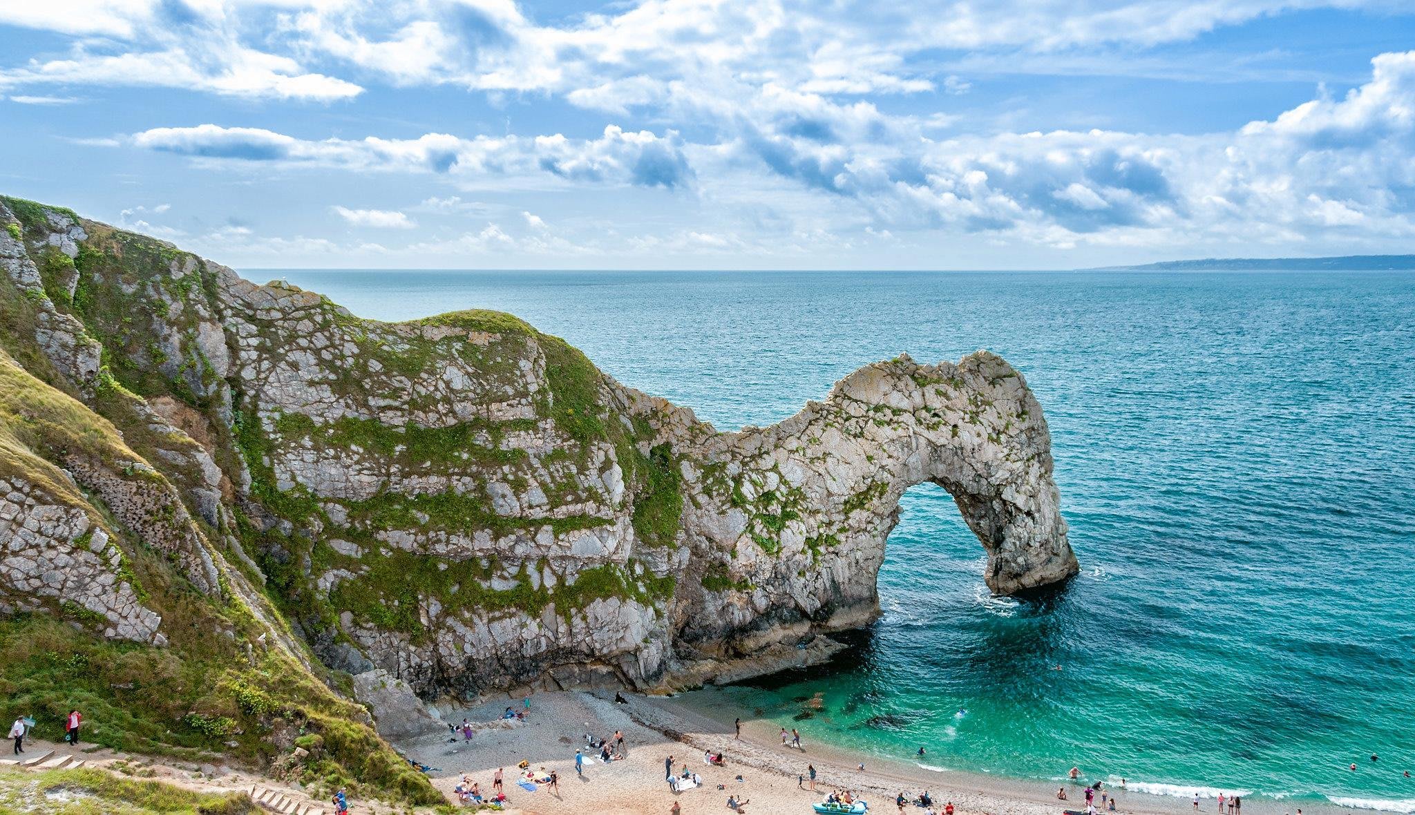 Natural attractions in the UK: Top wonders