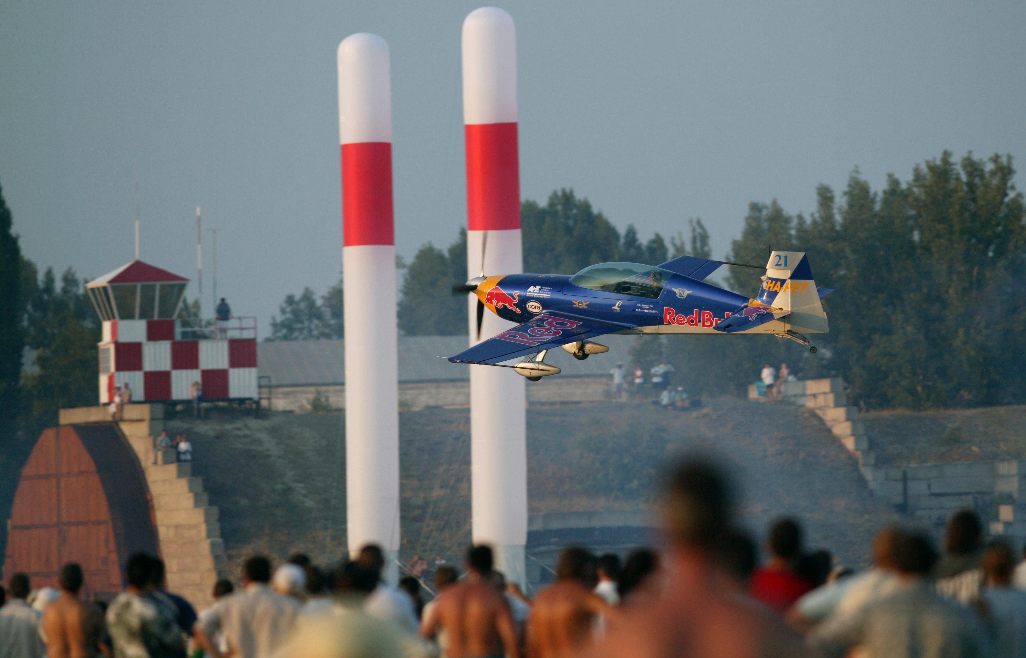 Red Bull Air Race: History and highlights